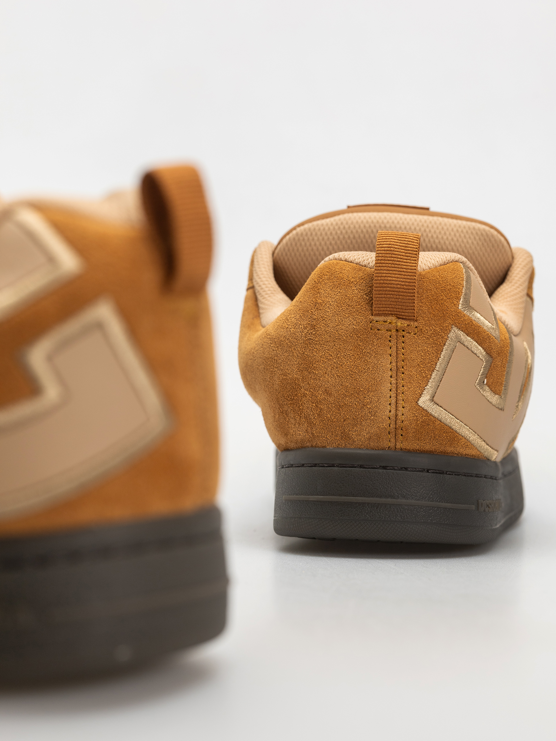 DC Court Graffik Se Shoes (brown/gum)
