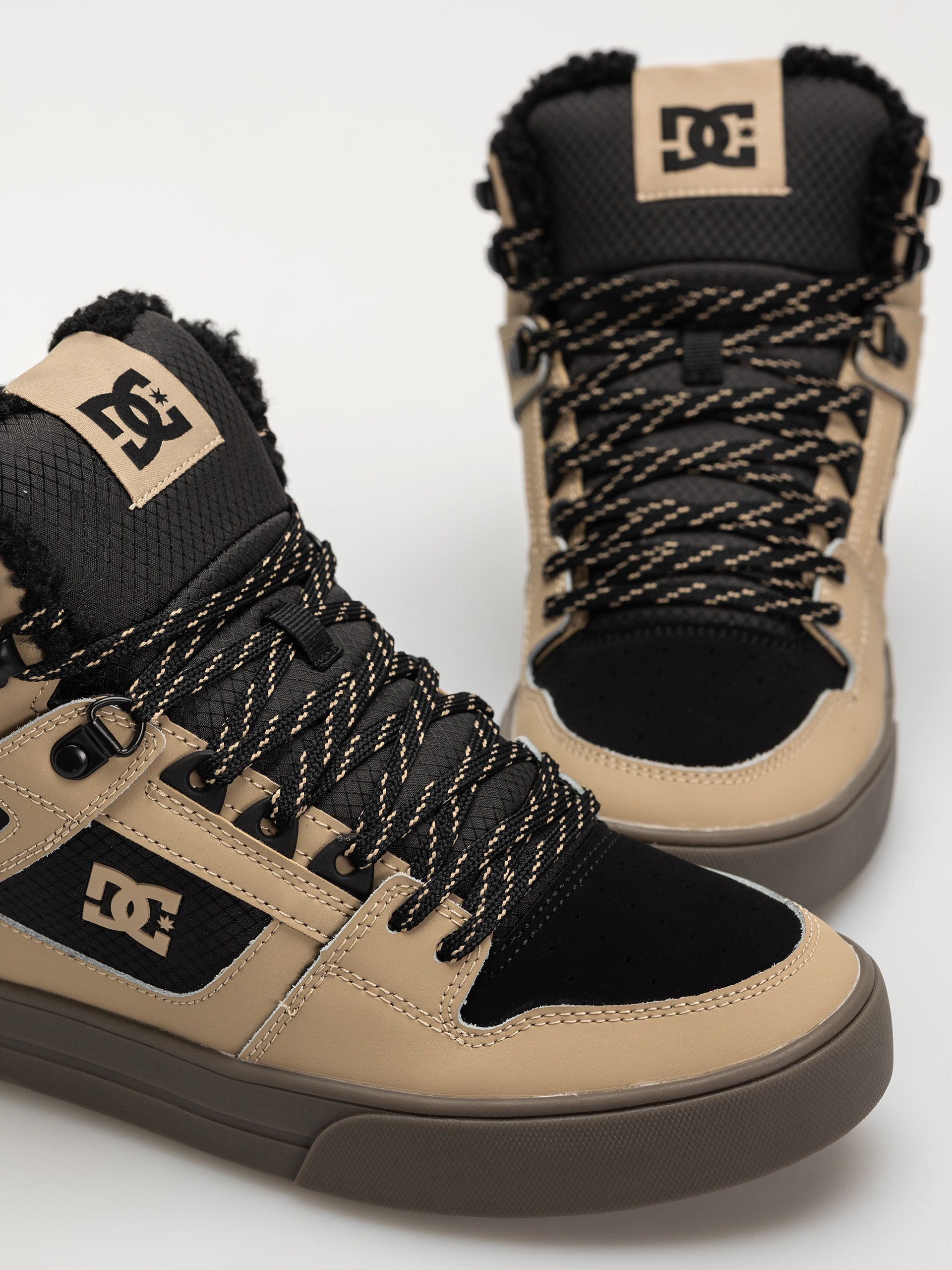 DC Pure High Top Wc Wnt Schuhe (tan/black)