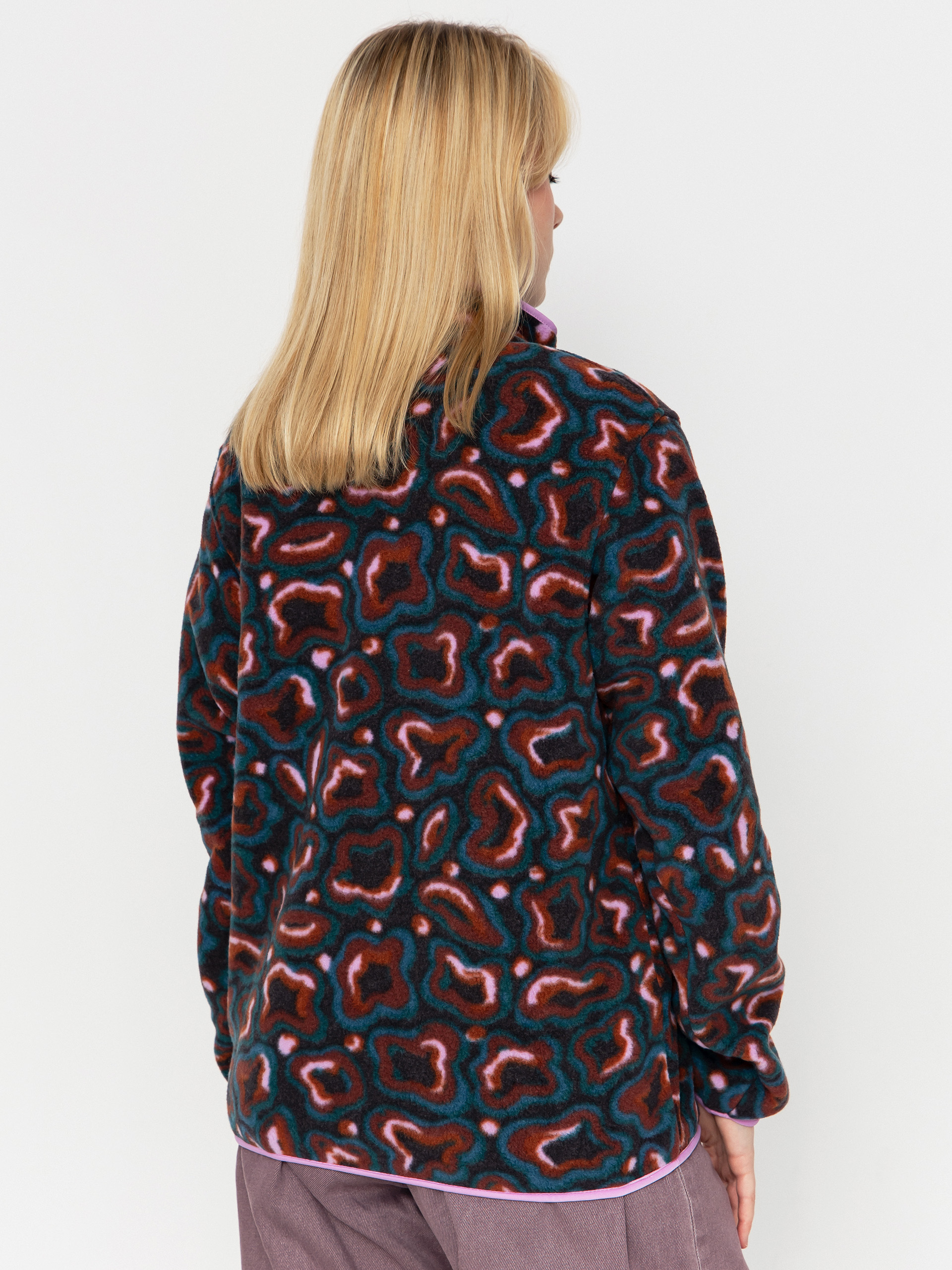 Womens Patagonia LW Synch Snap T Fleece  (soft spirea dried vanilla)