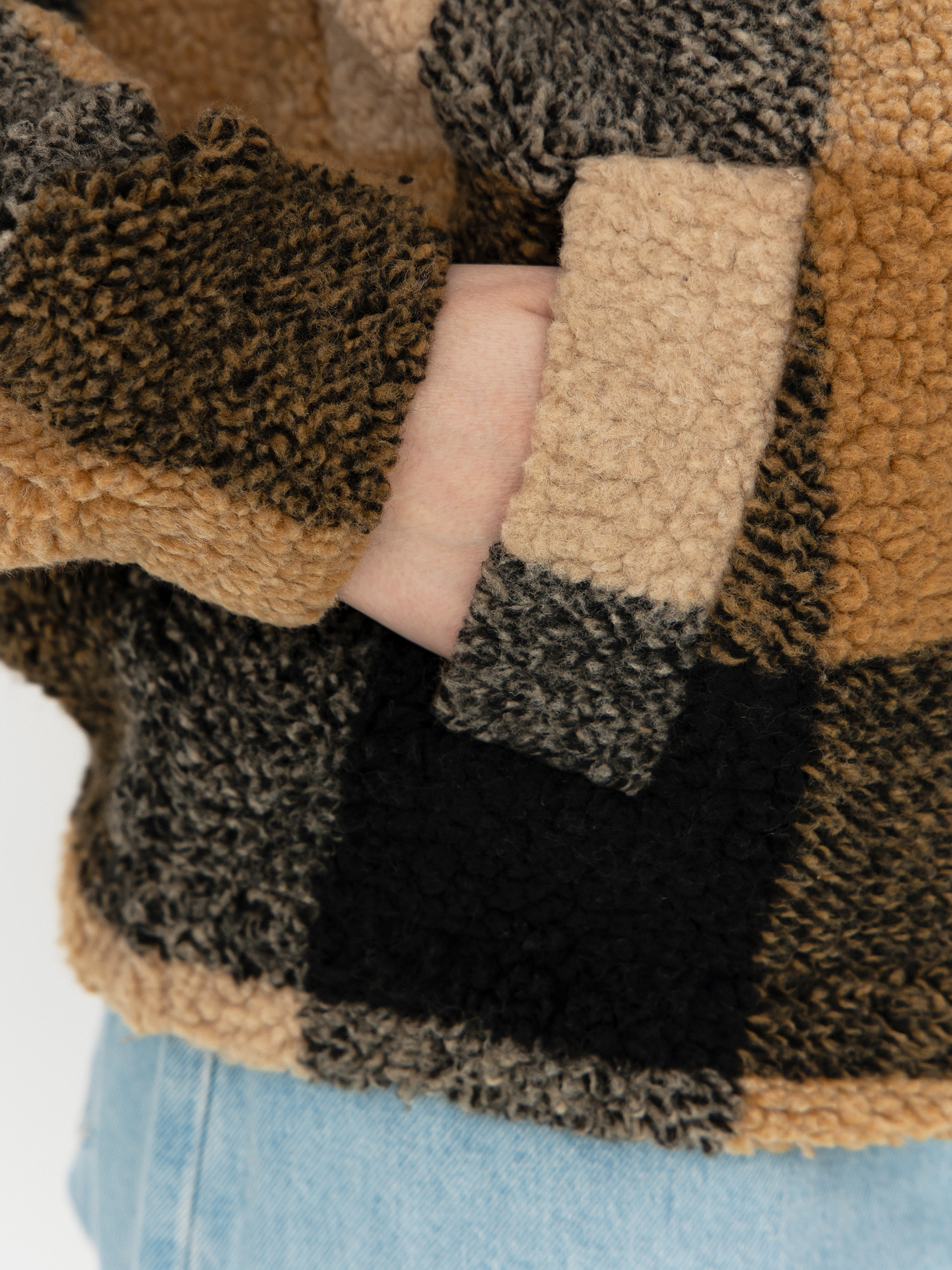 Womens Kavu Loven Fleece  (hilltop plaid)