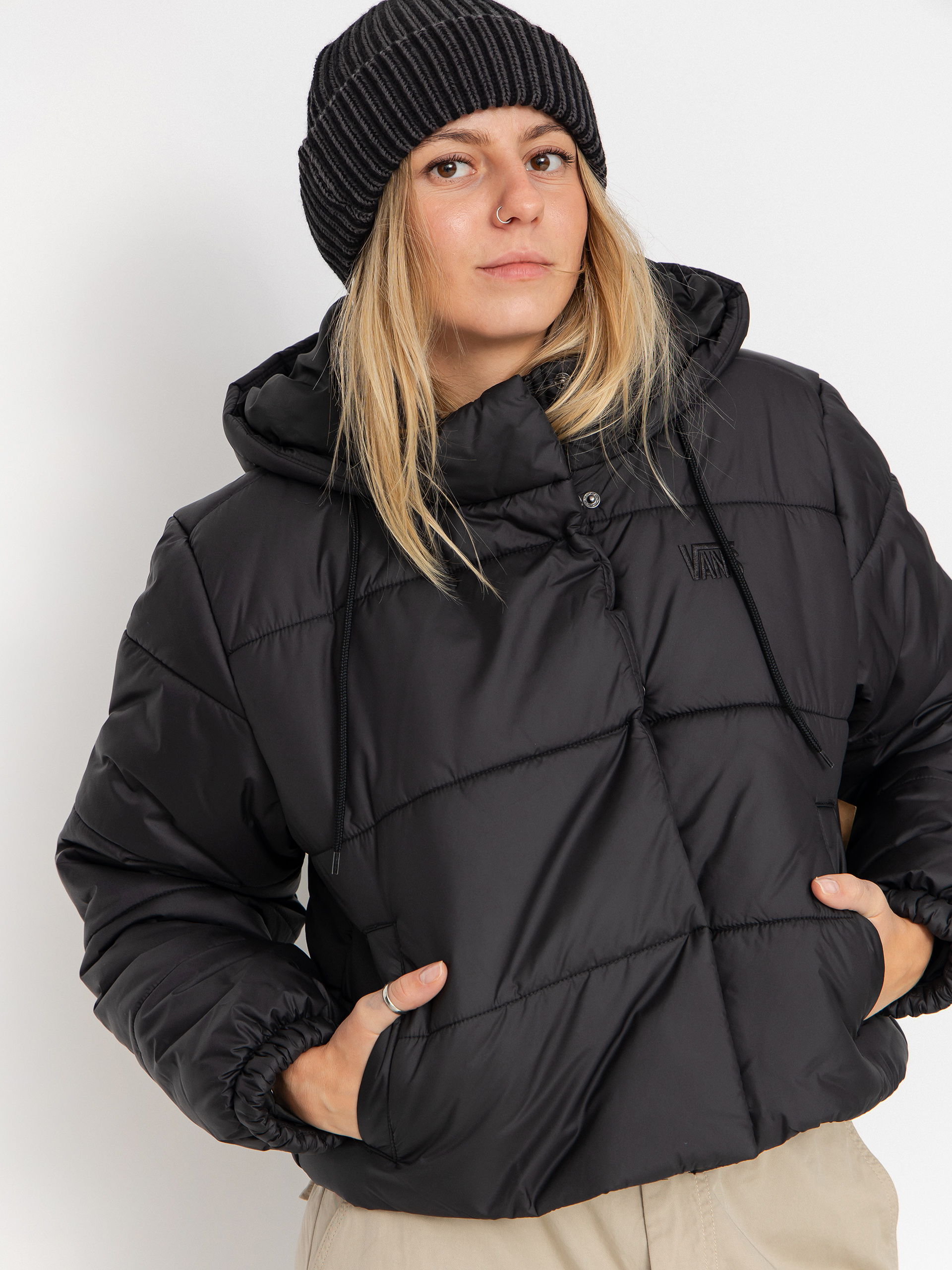 Vans Hillgate Cropped Puffer Jacket Wmn (black)