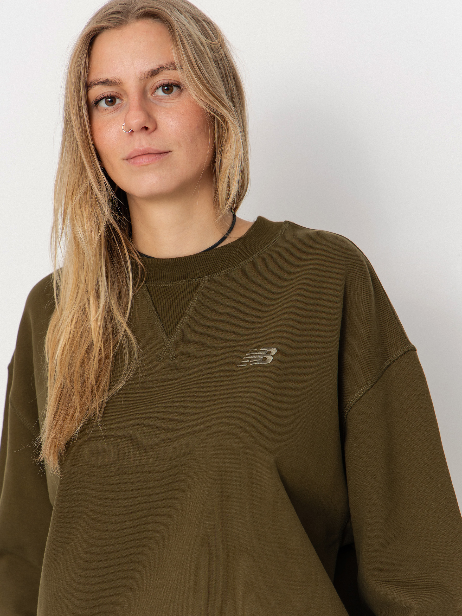 New Balance Athletics Wmn Sweatshirt (brown)