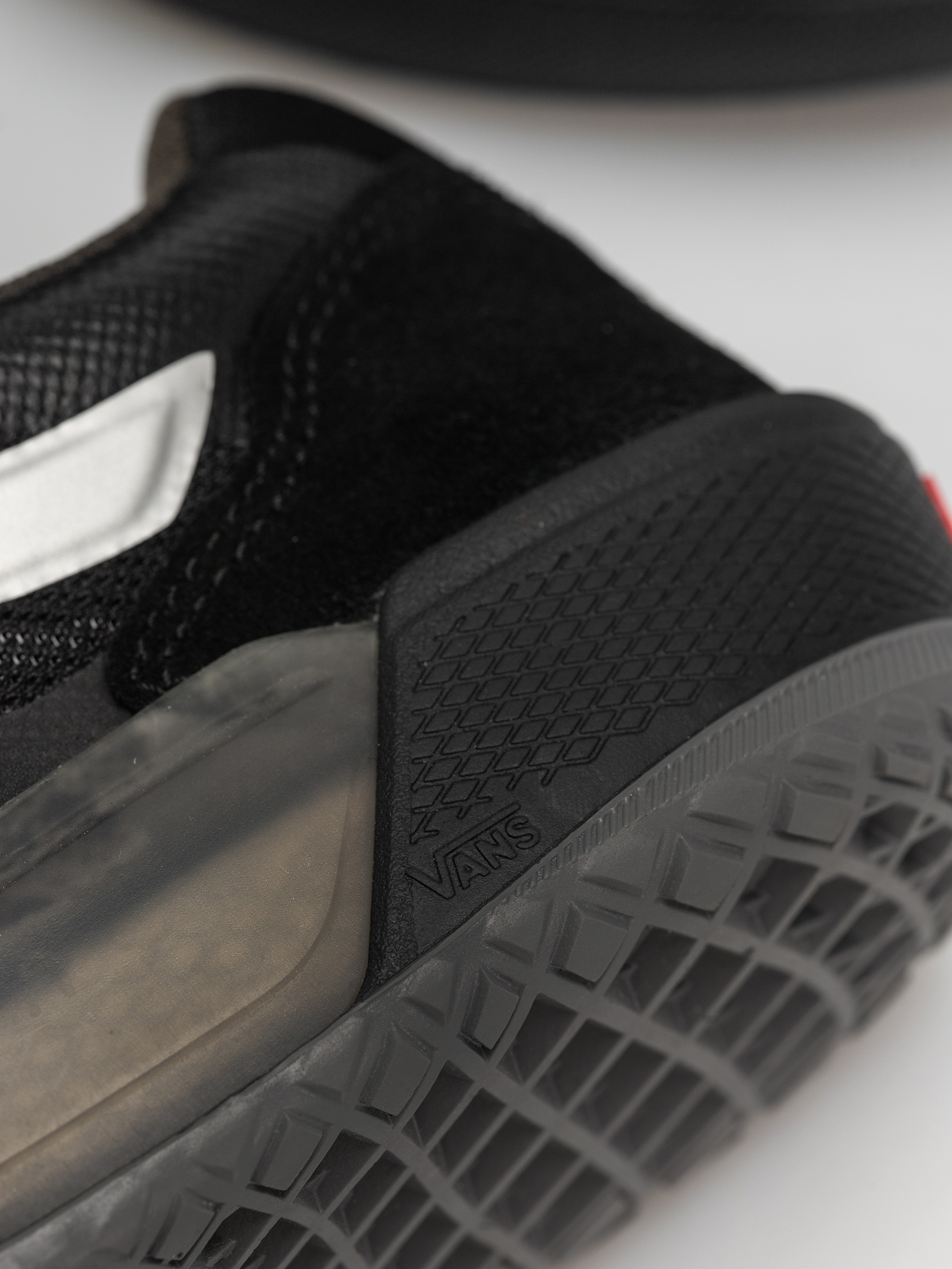 Vans Skate Ave 2.0 Shoes (black/metallic)