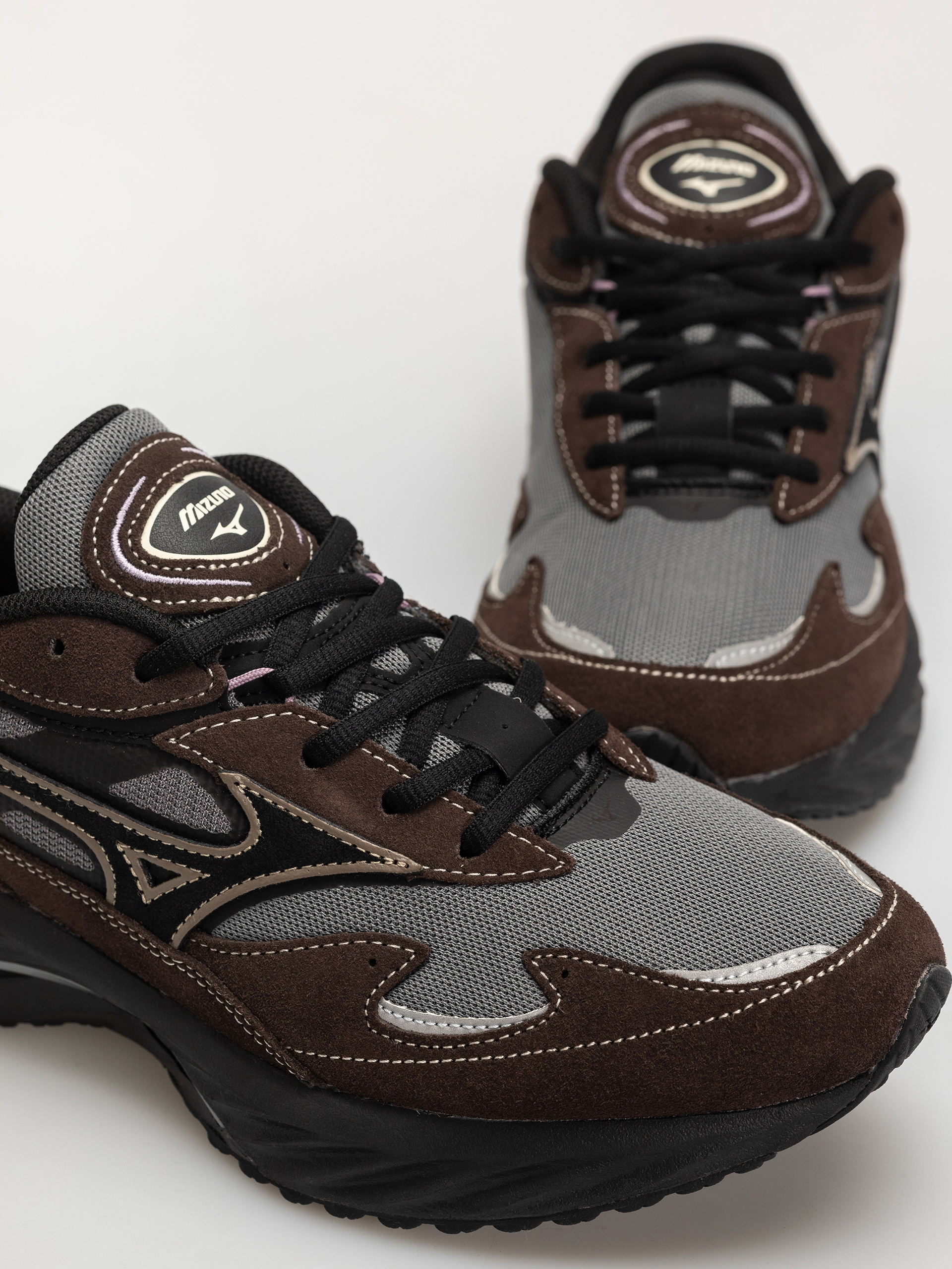 Mizuno Schuhe Wave Rider (quiet shade/black/mole)