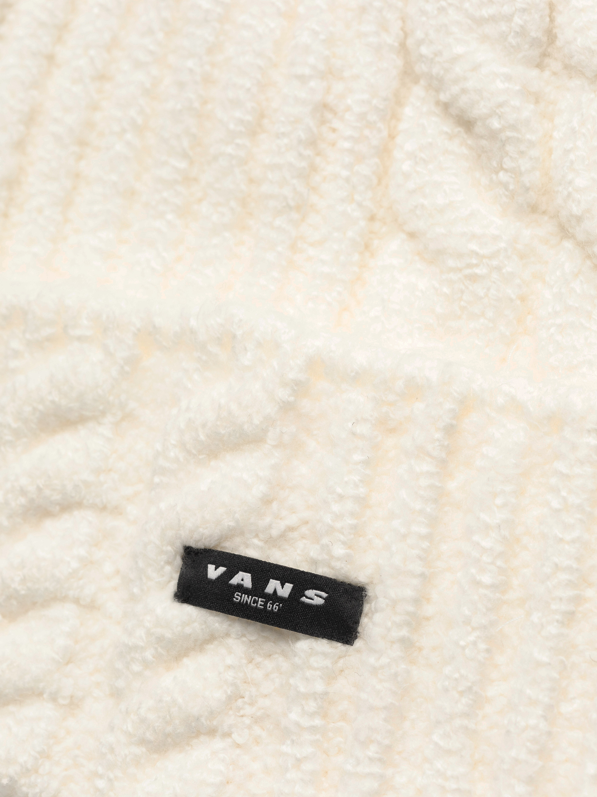 Vans Revelle Cuff Mütze (mountain essentials marshmallow)