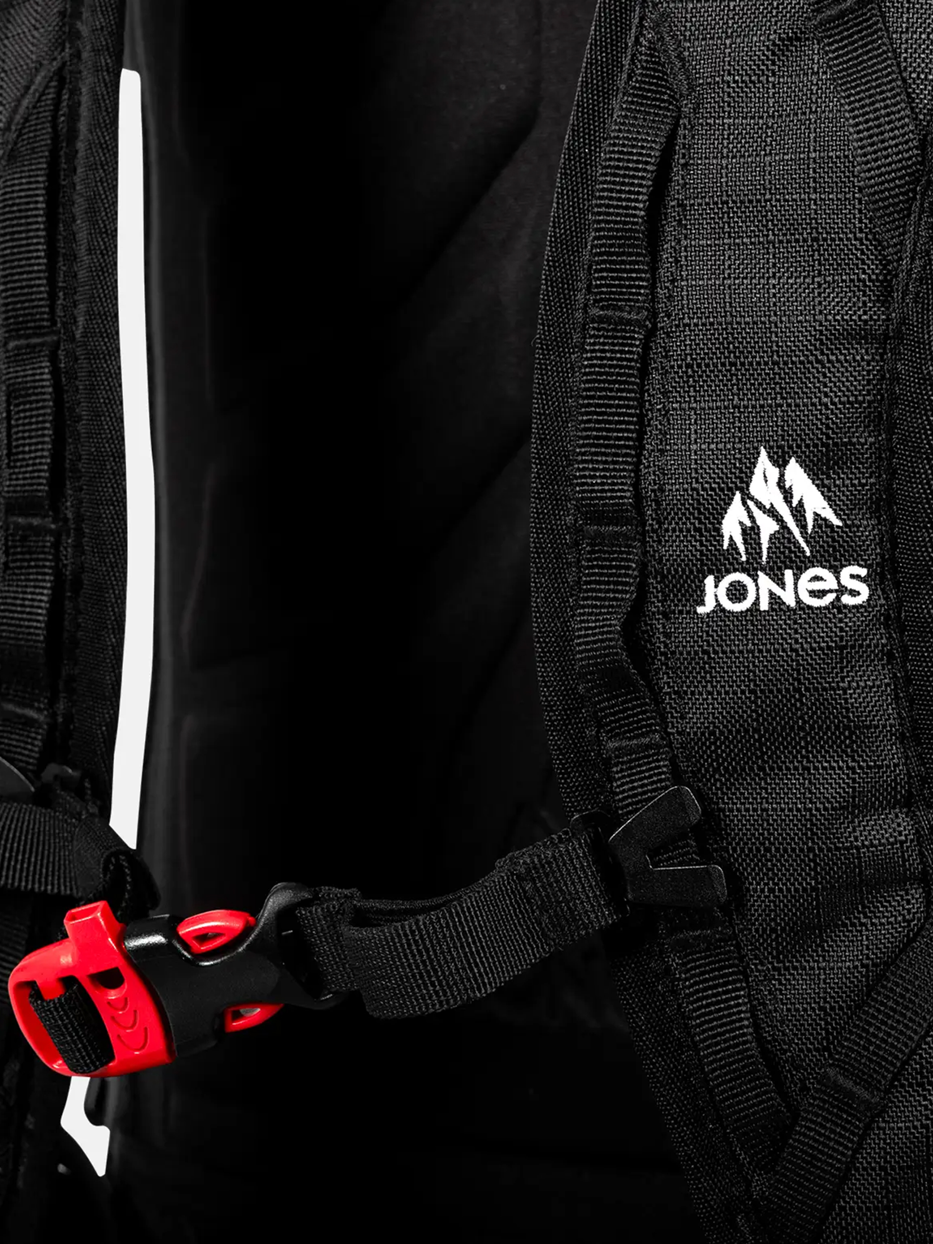 Jones Snowboards Backpack Higher 32L (stealth black)