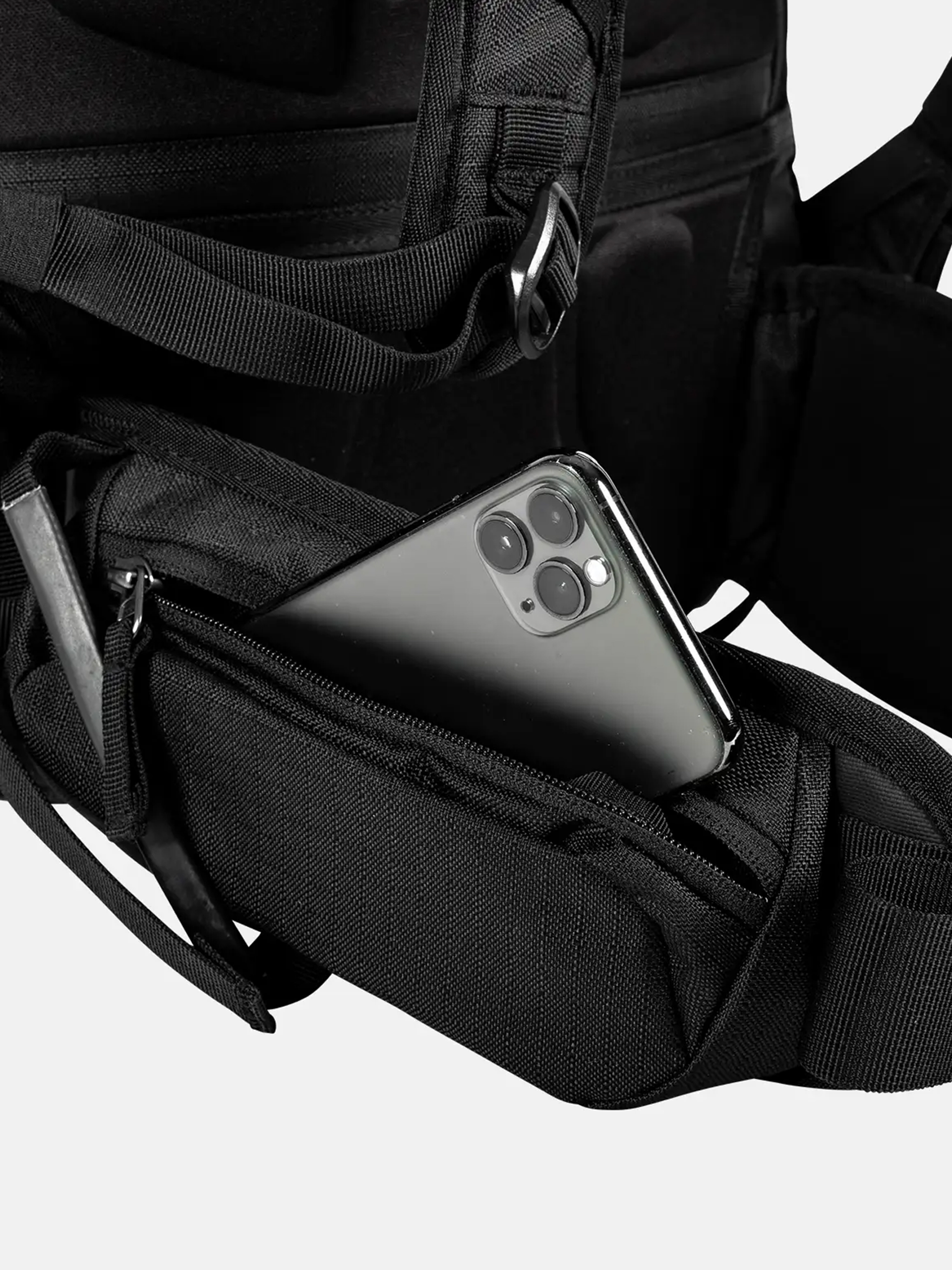 Jones Snowboards Backpack Higher 32L (stealth black)