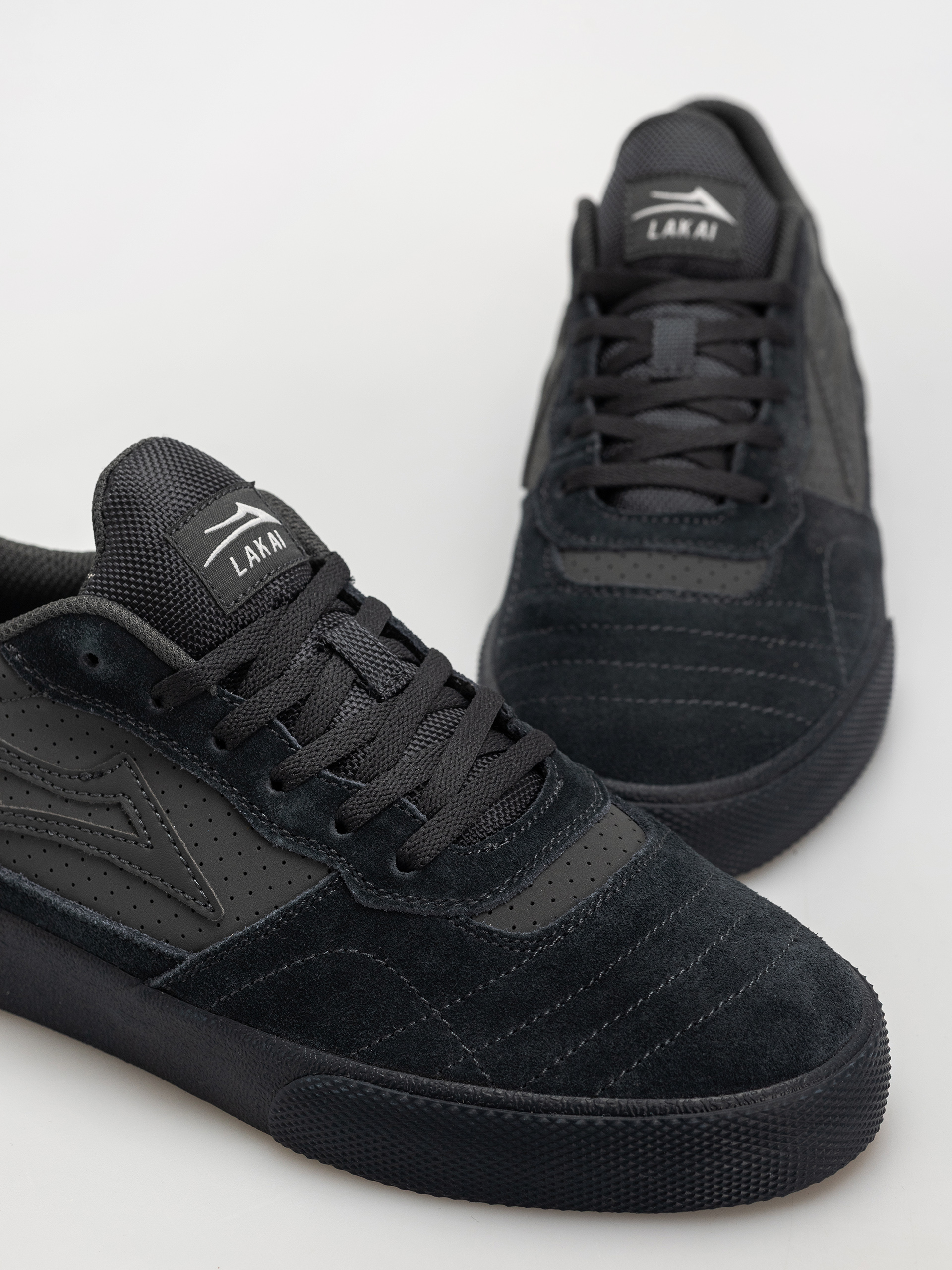 Lakai Schuhe Cambridge (charcoal suede)