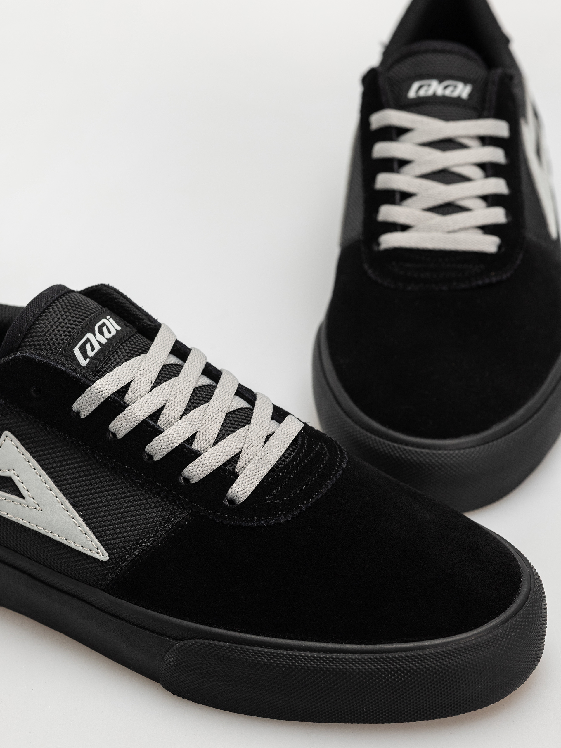 Lakai Shoes Manchester (black suede)