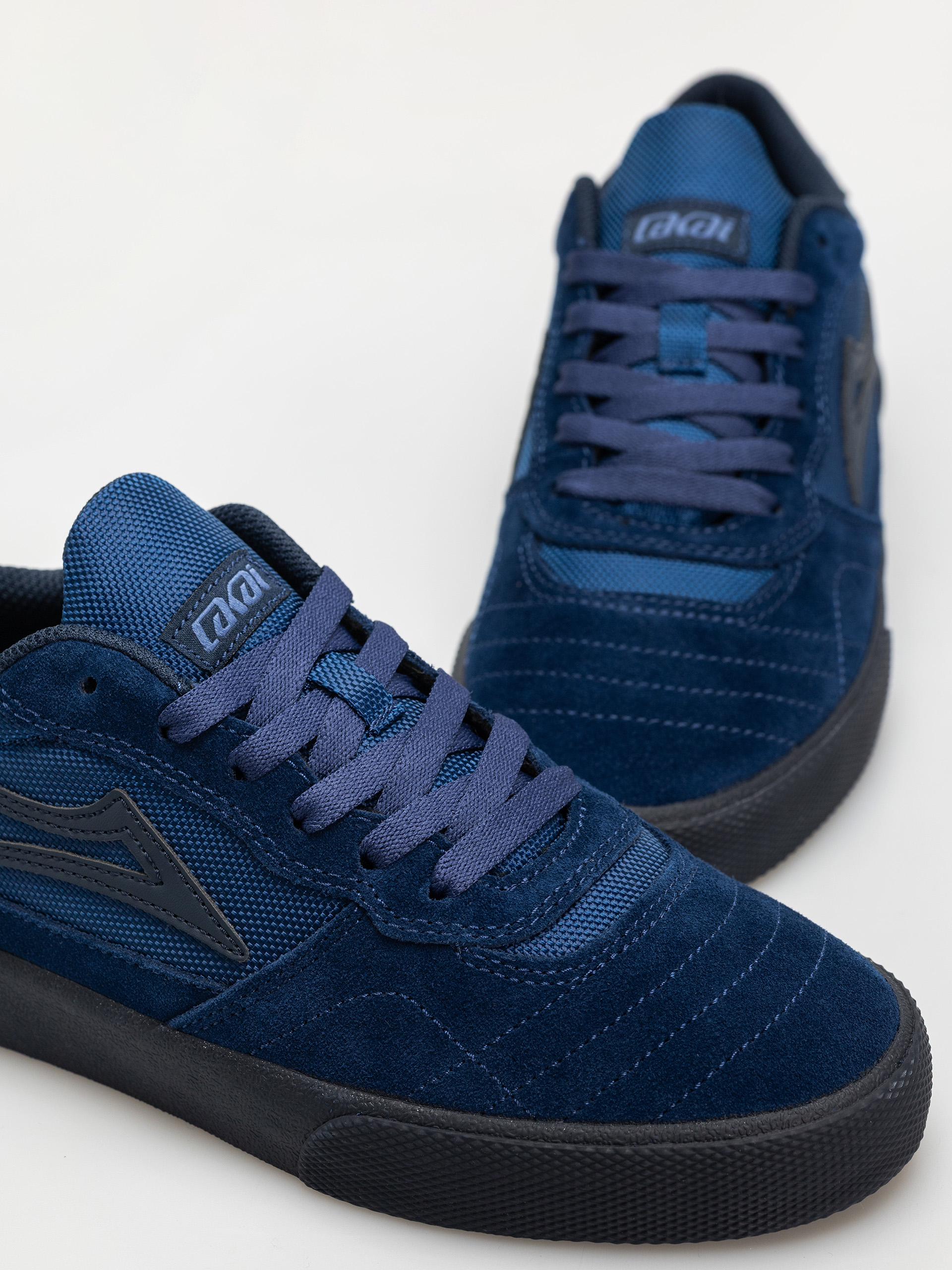 Lakai Shoes Cambridge (estate blue suede monochrome)