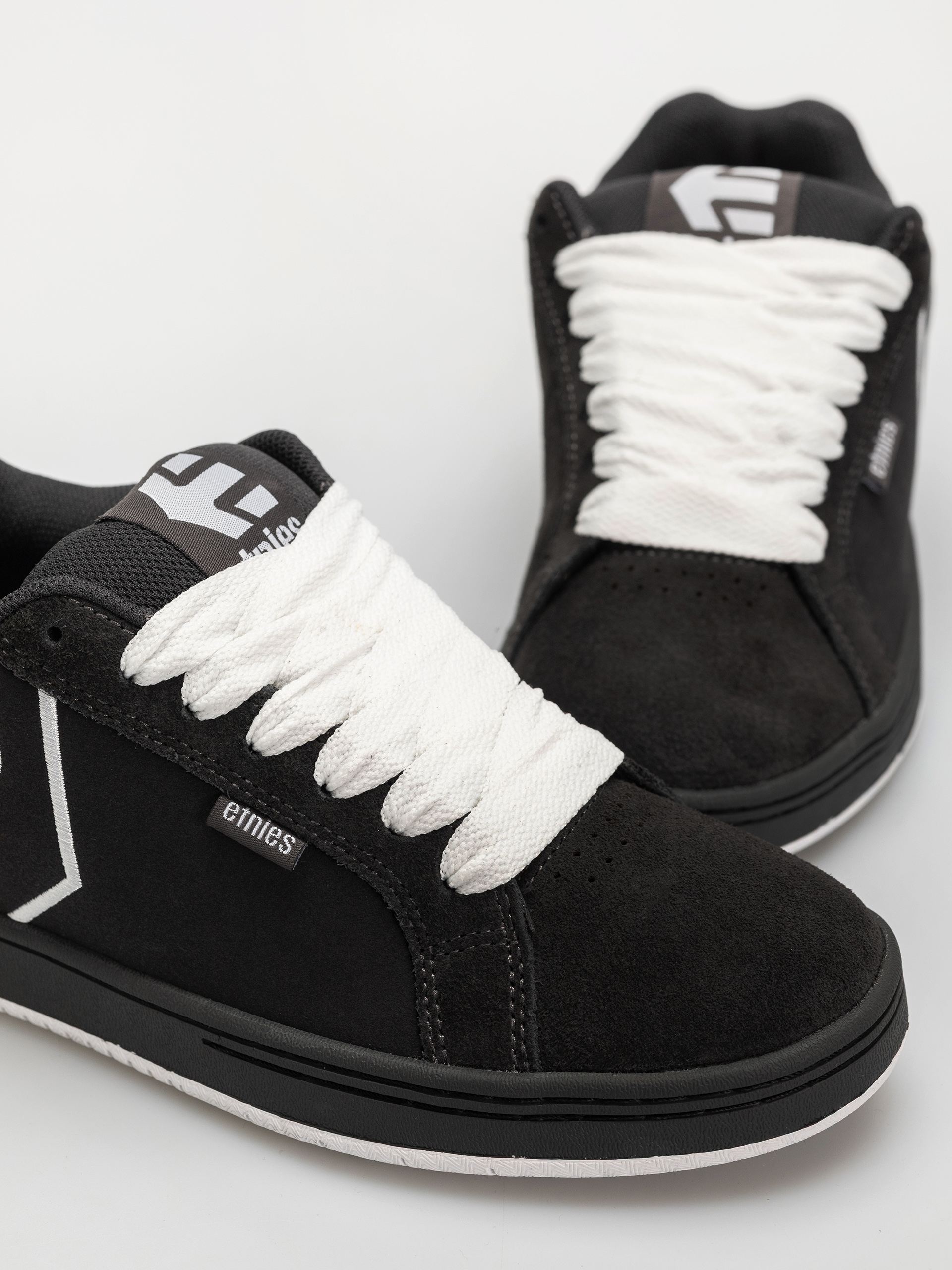 Etnies Fader Shoes (worn black)