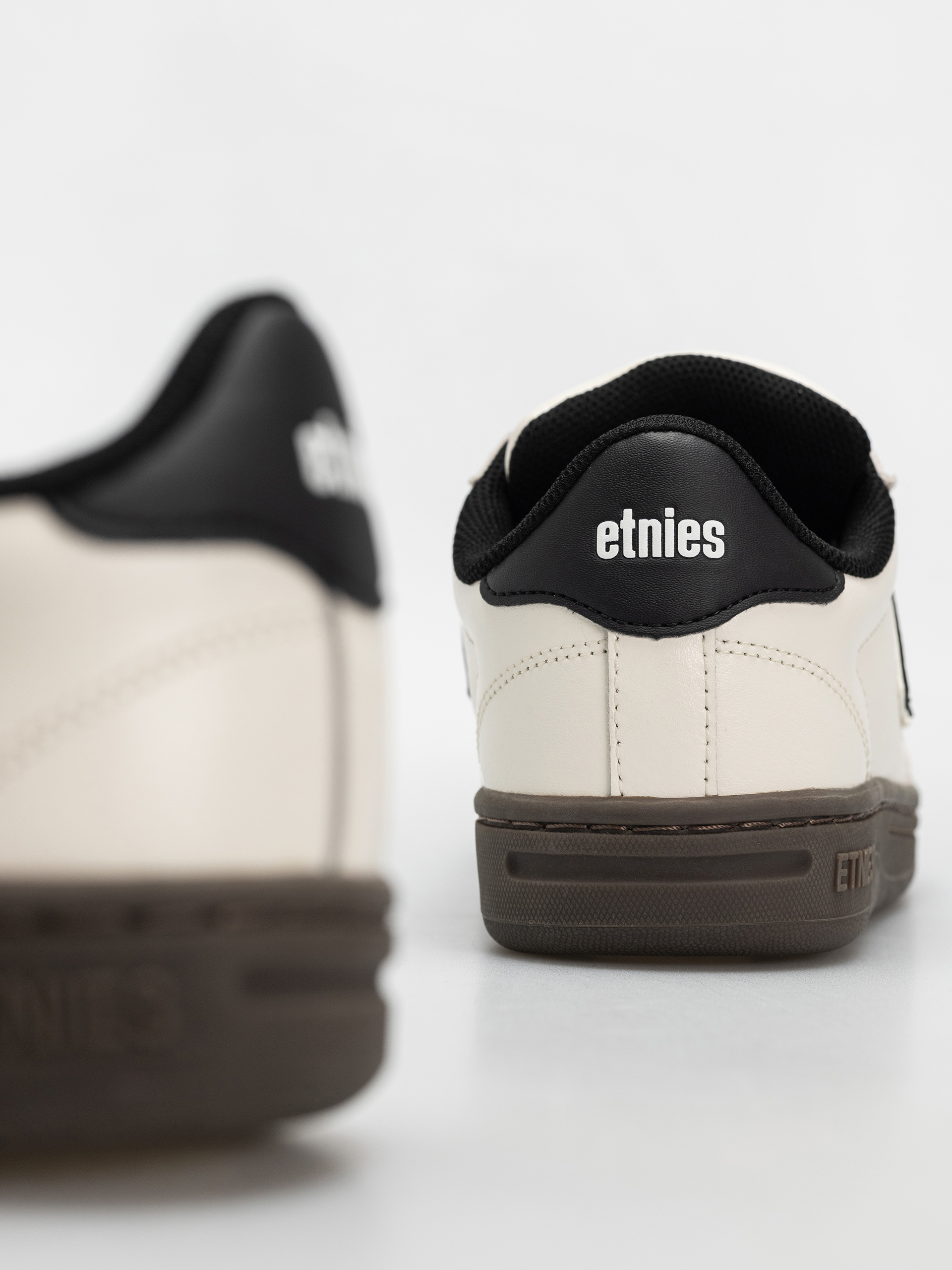 Etnies Schuhe Locut (white/black/gum)