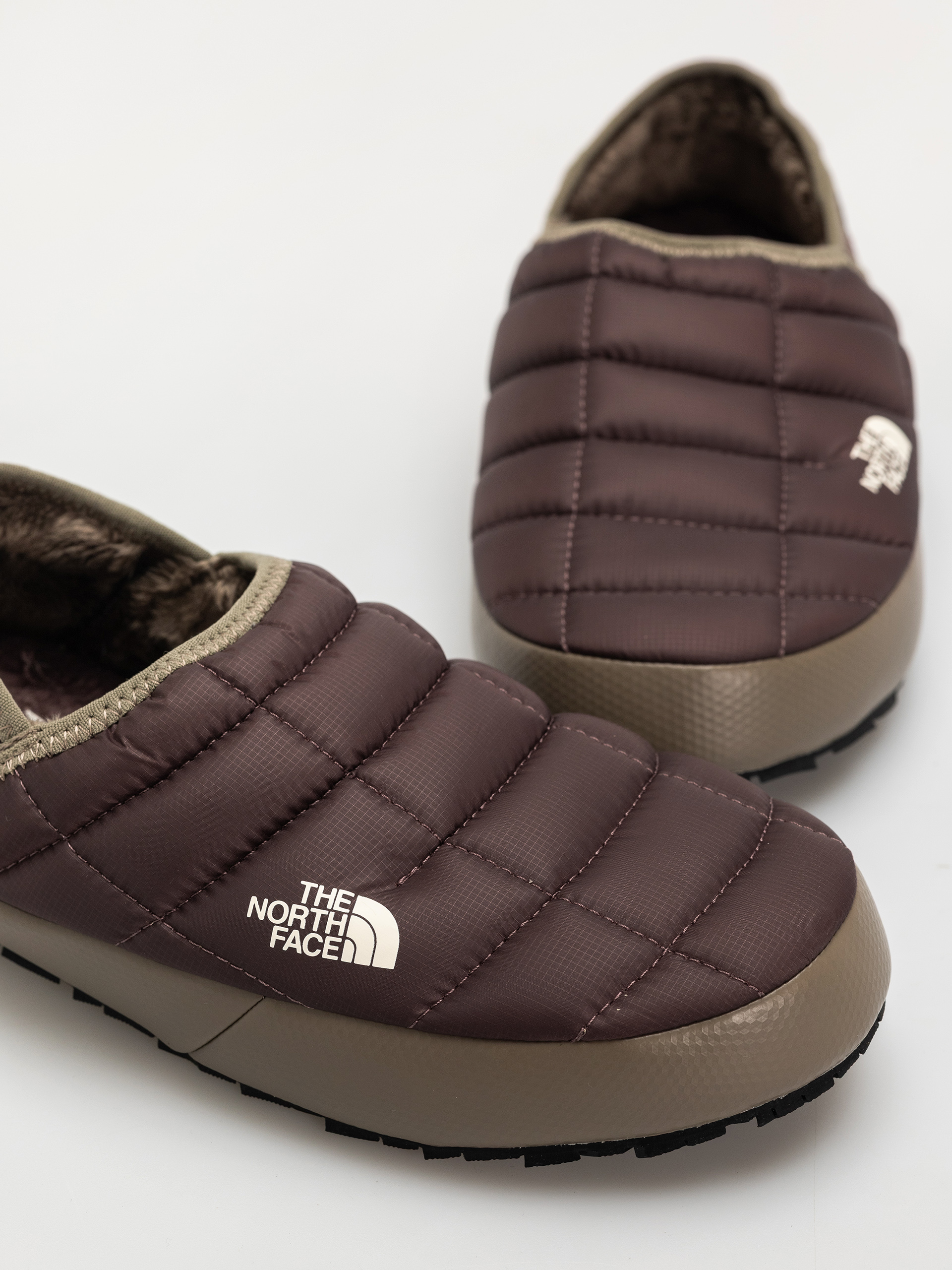 The North Face Schuhe Thermoball Traction Mule V Wmn (tawny quartz/mocha brow)