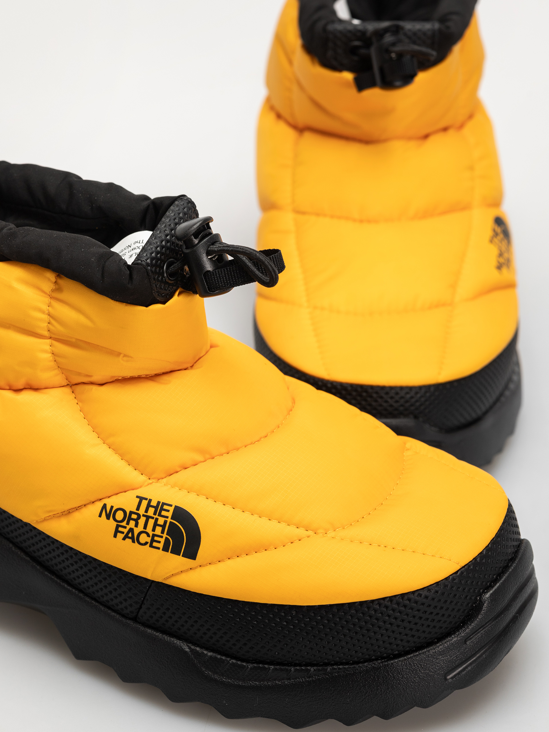 The North Face Schuhe Nuptse Traction Chukka (summit gold/tnf black)
