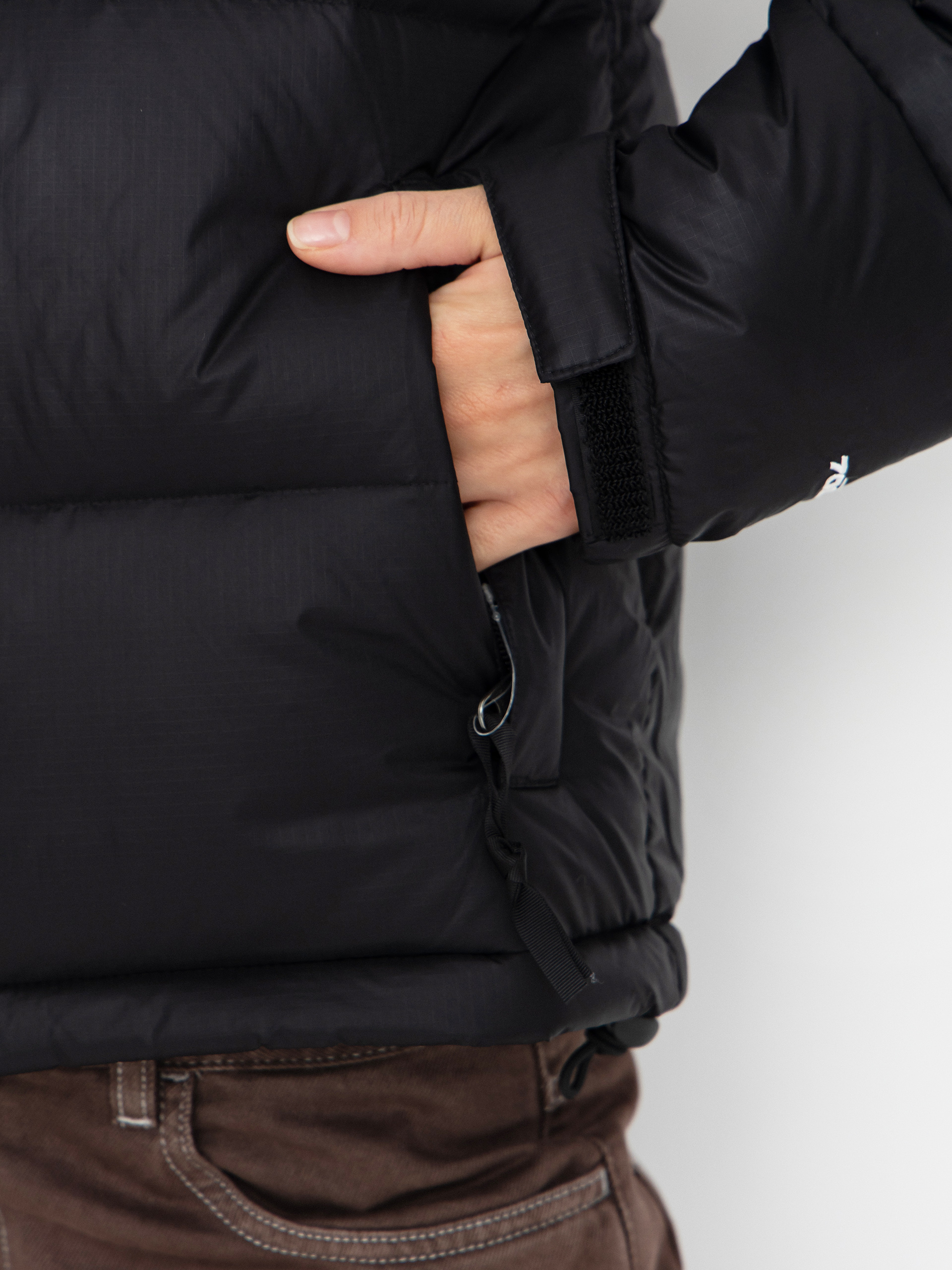 The North Face 1996 Retro Nuptse Wmn Jacke (tnf black/r)