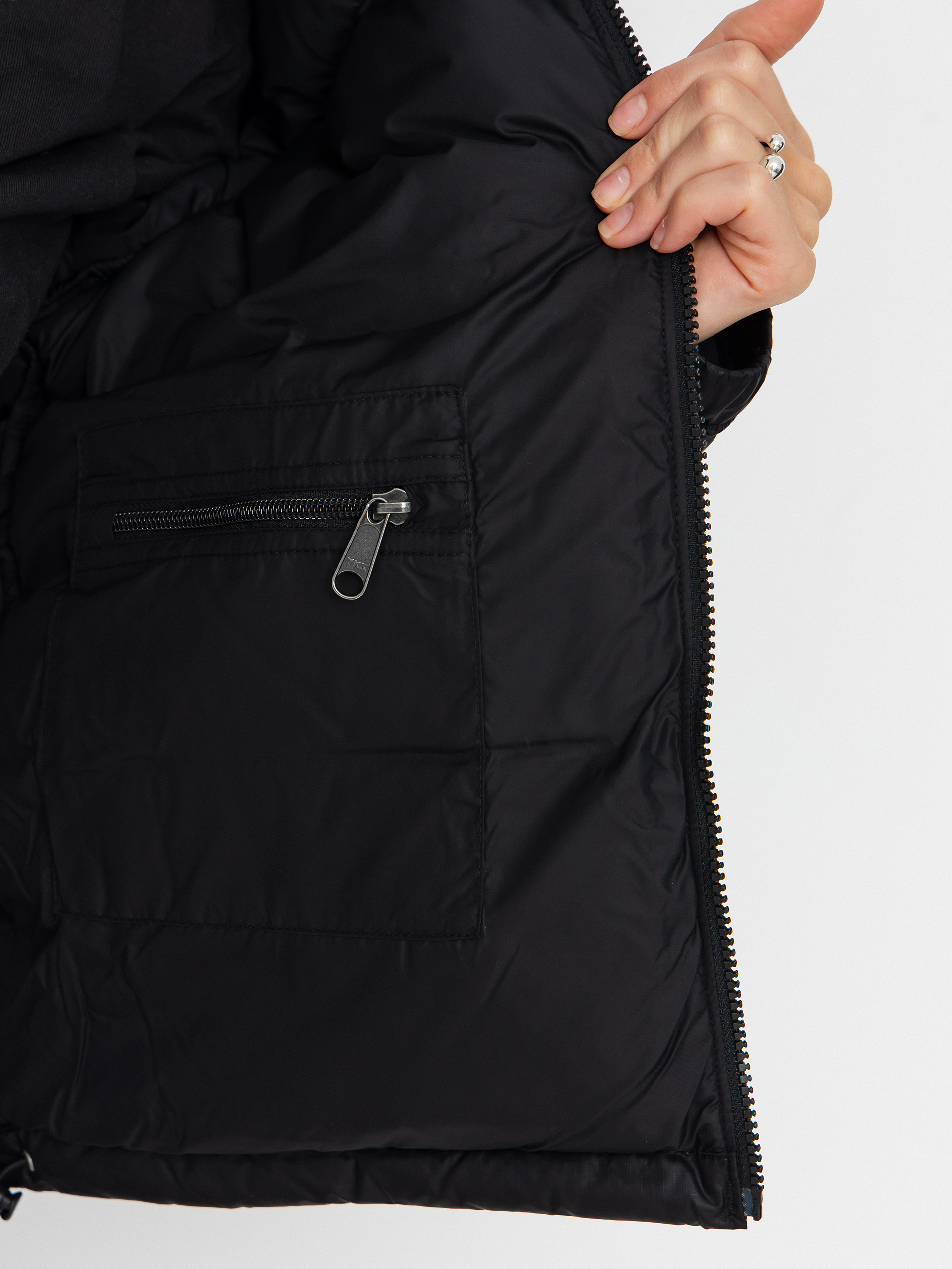 The North Face 1996 Retro Nuptse Wmn Jacket (tnf black/r)