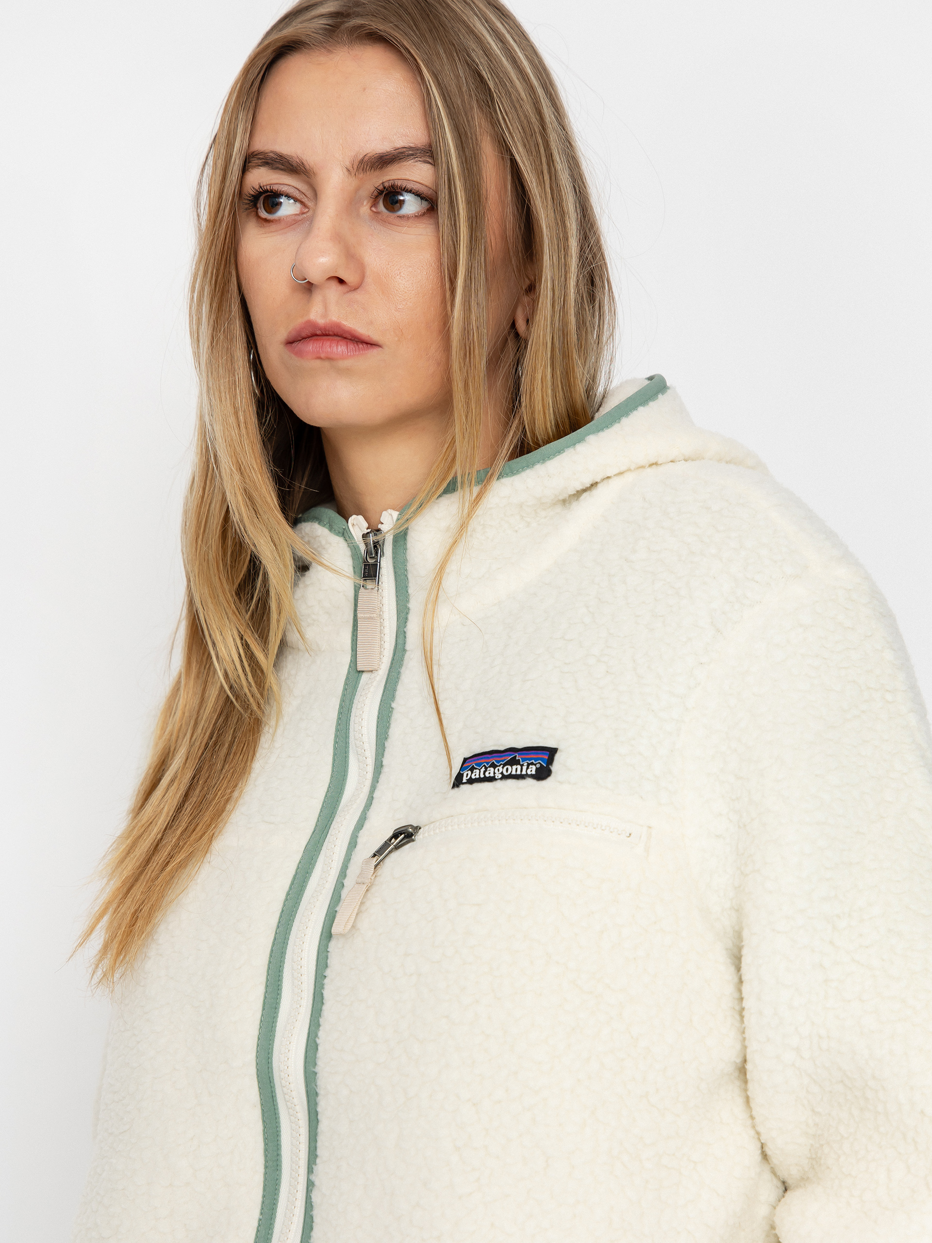 Damen Patagonia Retro Pile HD Fleece Jacke (natural w/ellwood green)