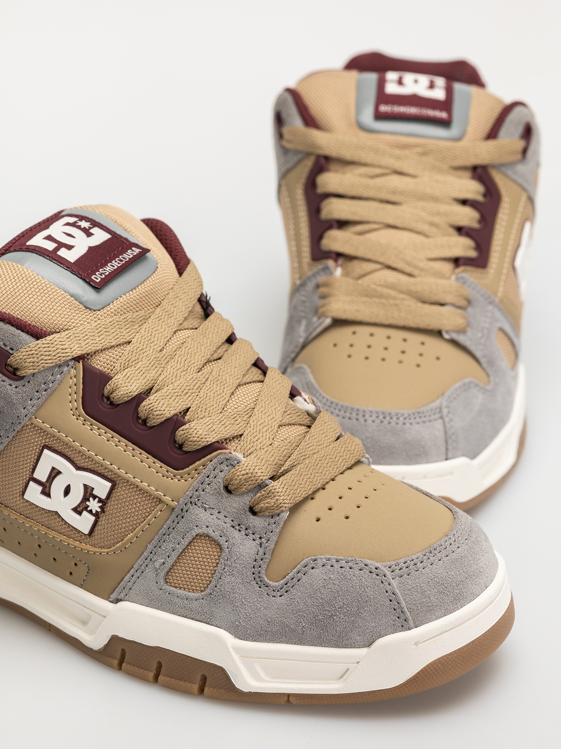 DC Shoes Stag (tan/off white)