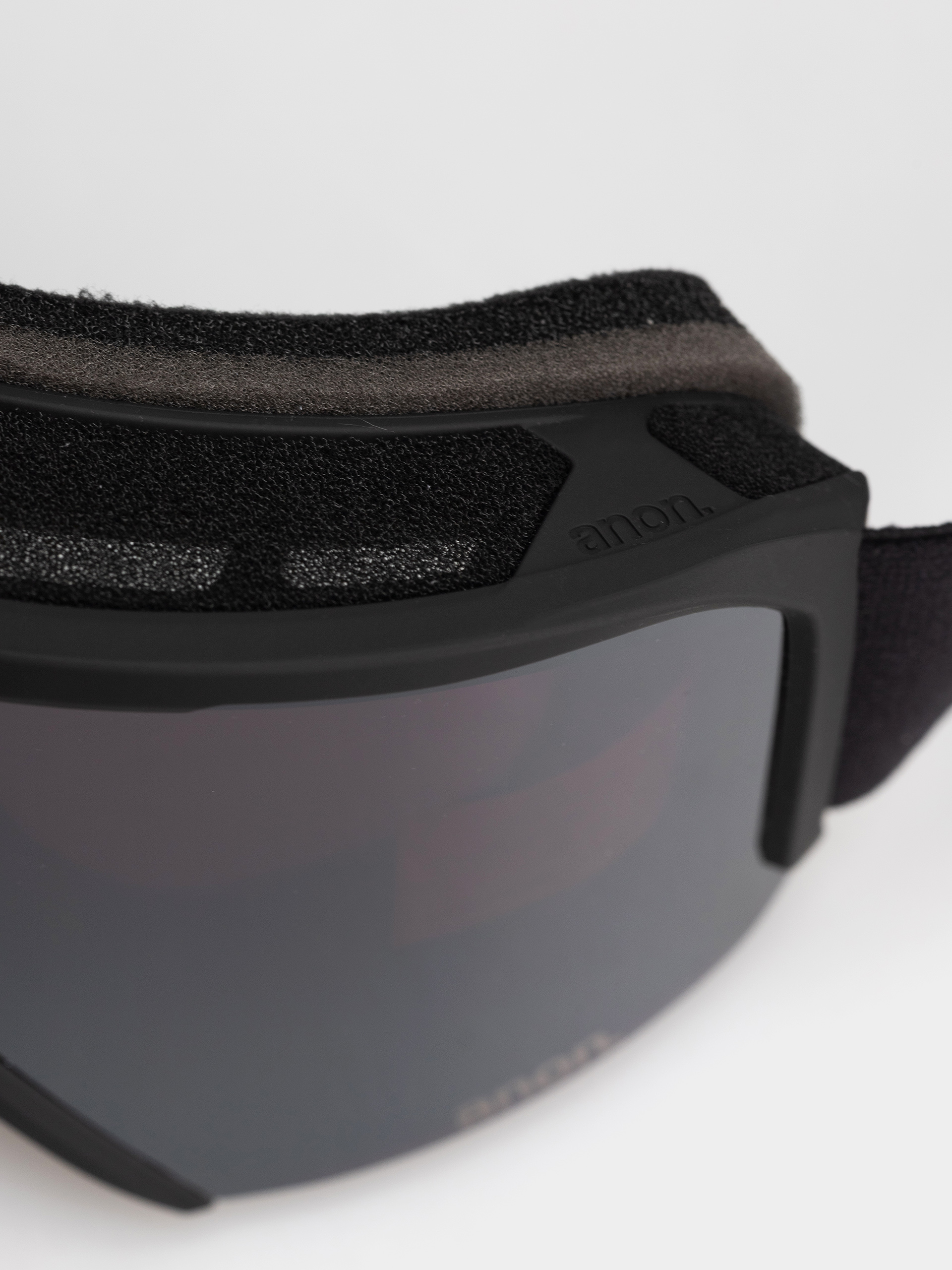 Anon Goggle Nesa (smoke/perceive sunny onyx)