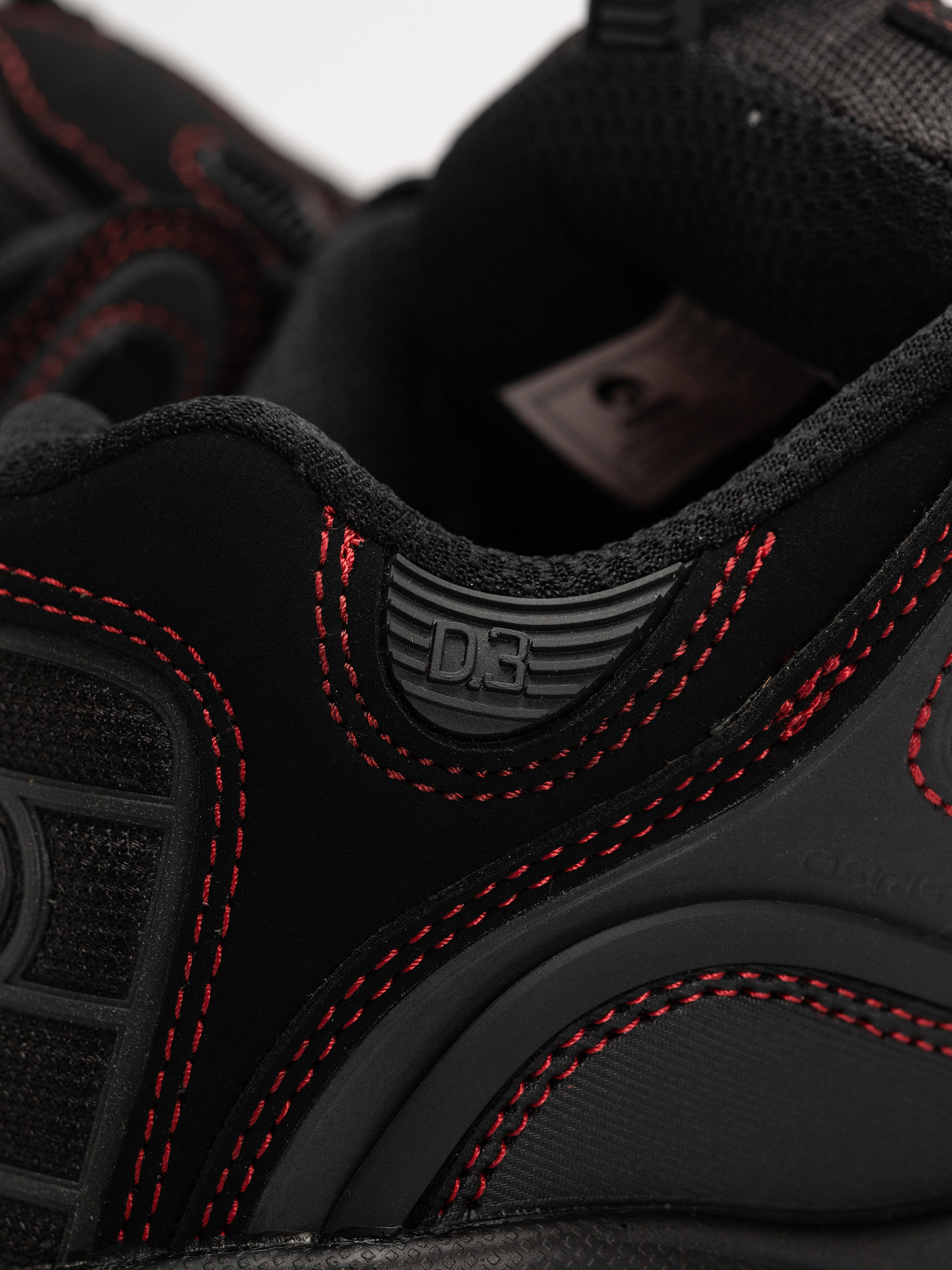 Osiris D3 2001 Shoes (black/red/red)