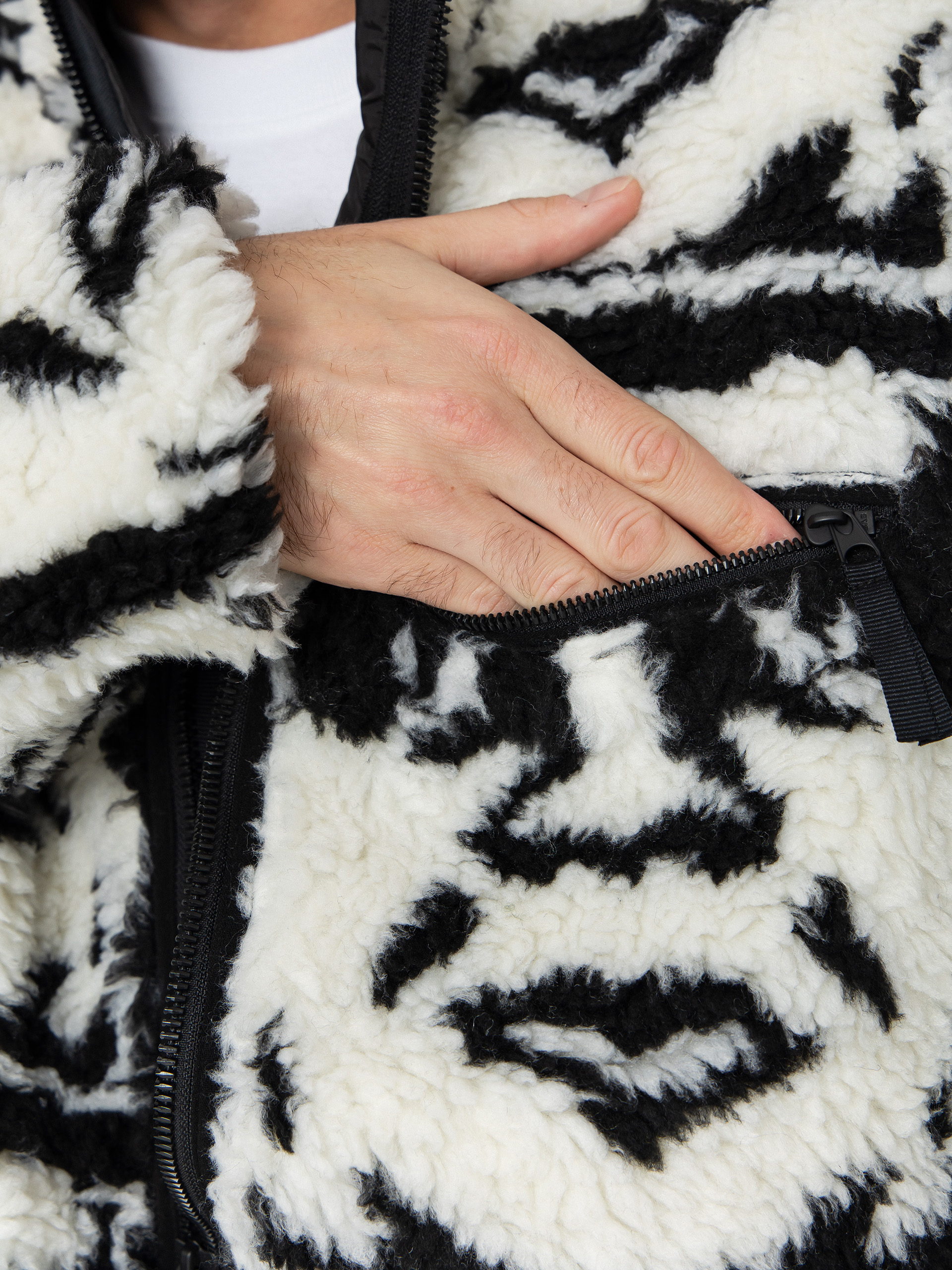 Mens OBEY Obey Repeated Icon Sherpa Fleece  (black multi)