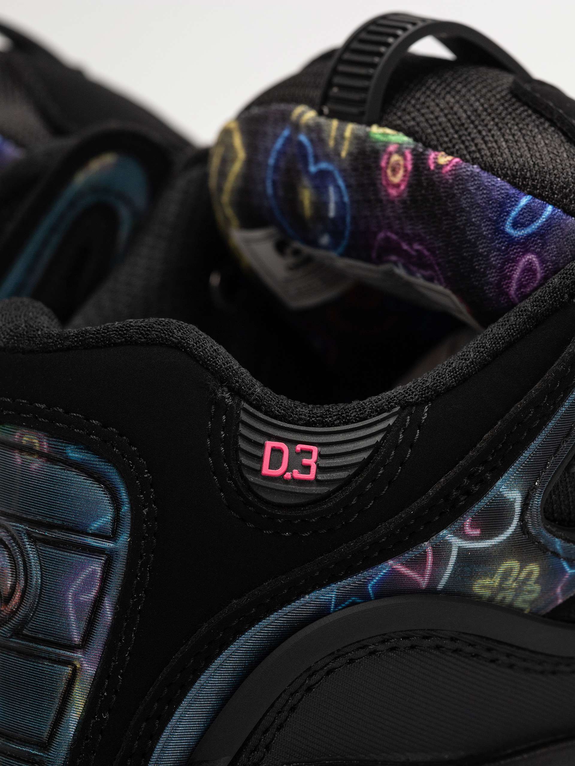 Osiris D3 2001 Schuhe (black/pink/holo)