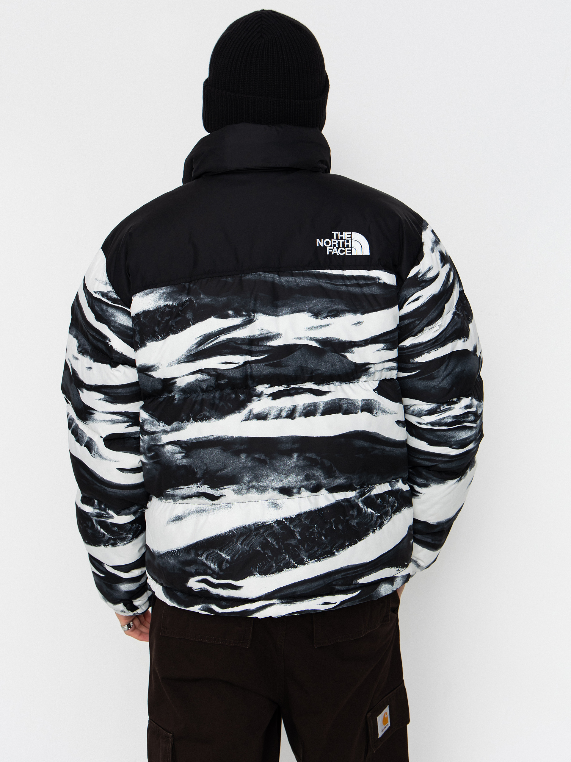The North Face 1996 Retro Nuptse Print Jacke (tnf black edge of light)