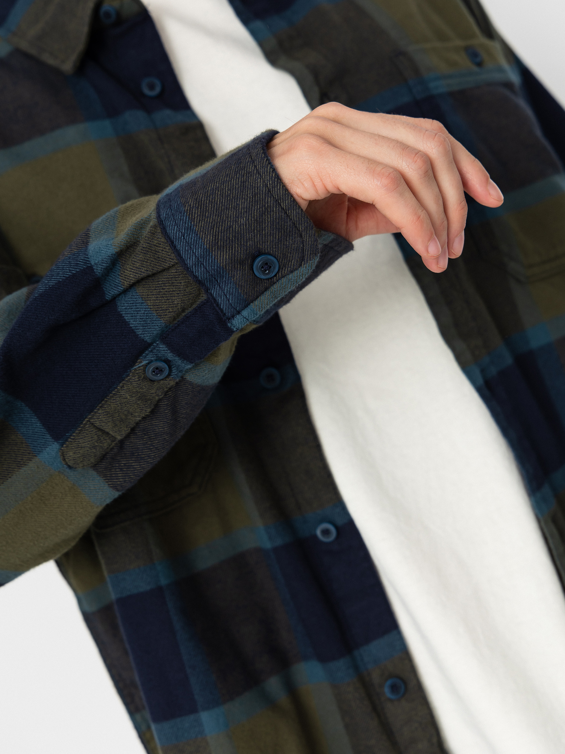 Vans Larkspur Plaid Flannel Shirt (grape leaf/parisiannght)