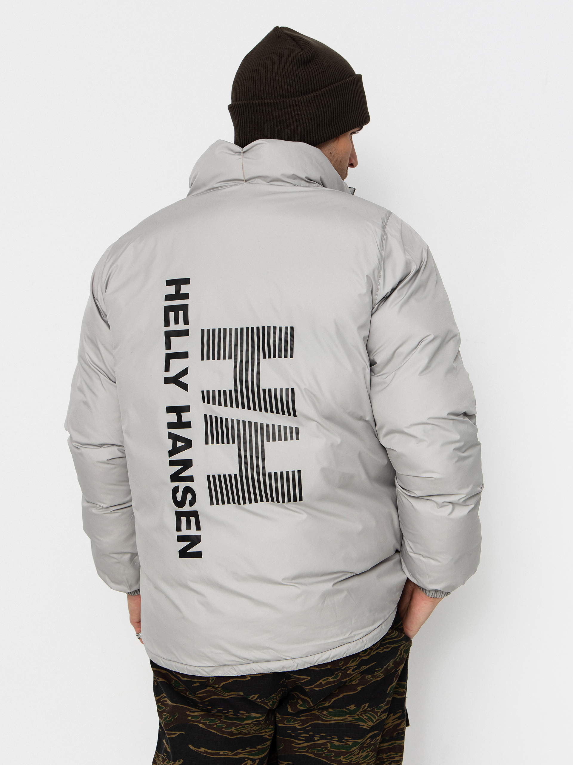 Helly Hansen Yu 23 Reversible Puffer Jacket (black)