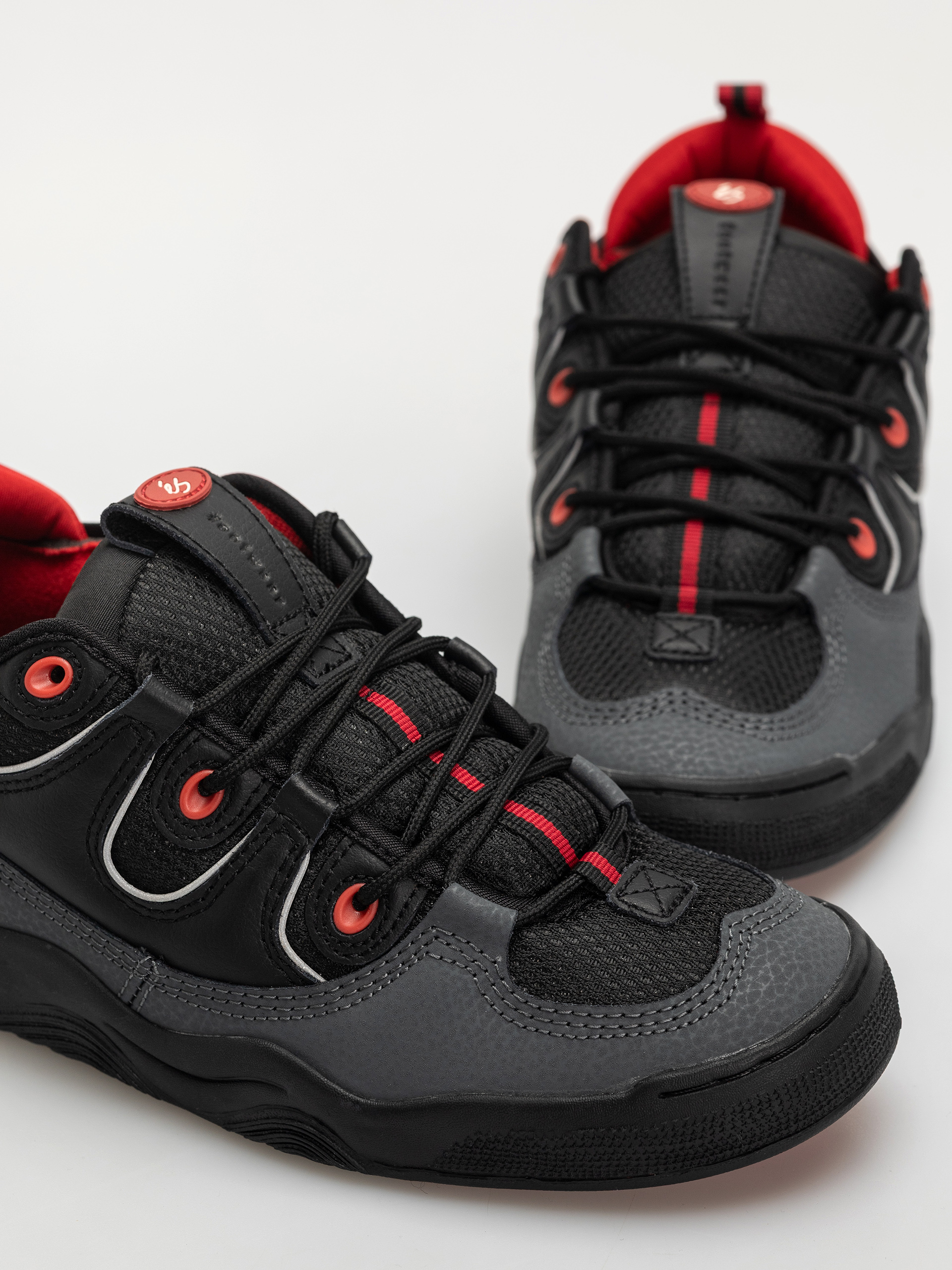 eS Two Nine 8 Shoes (grey/black/red)