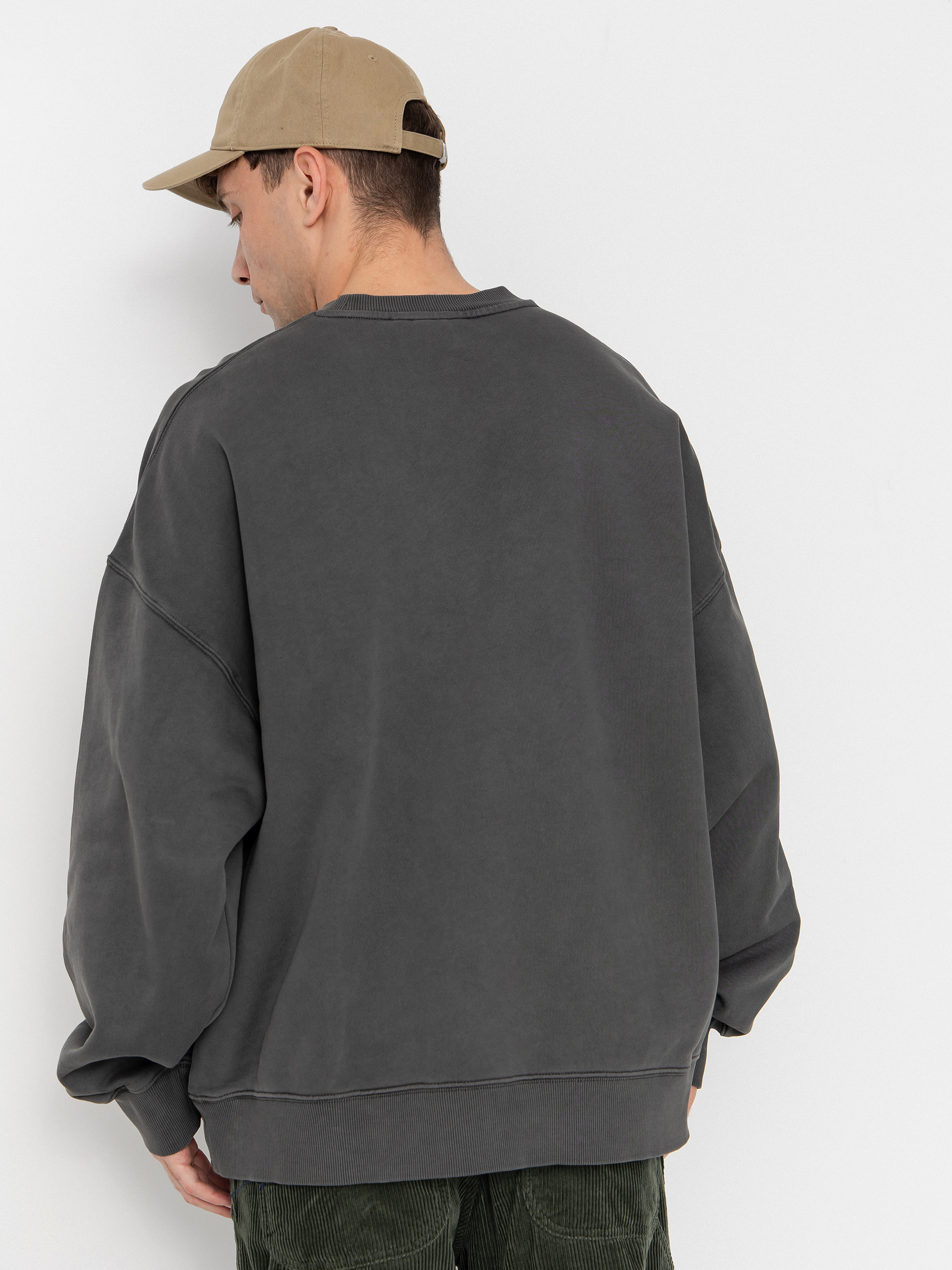 Carhartt WIP Benton Sweatshirt (graphite/garment dyed)