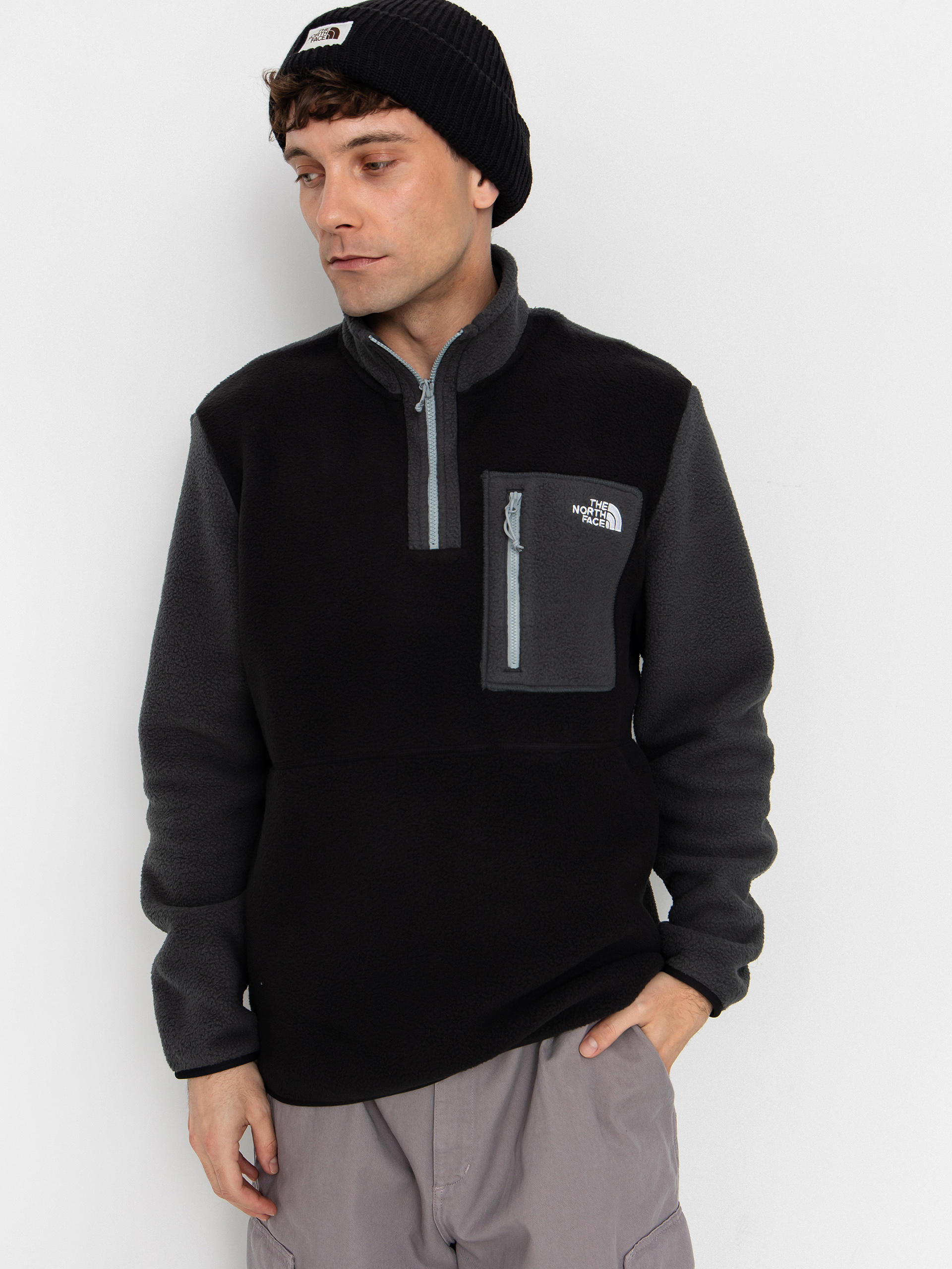 The North Face Yumiori 1/4 Zip Fleece  (tnfblk/asphltgry/mnmntgry)