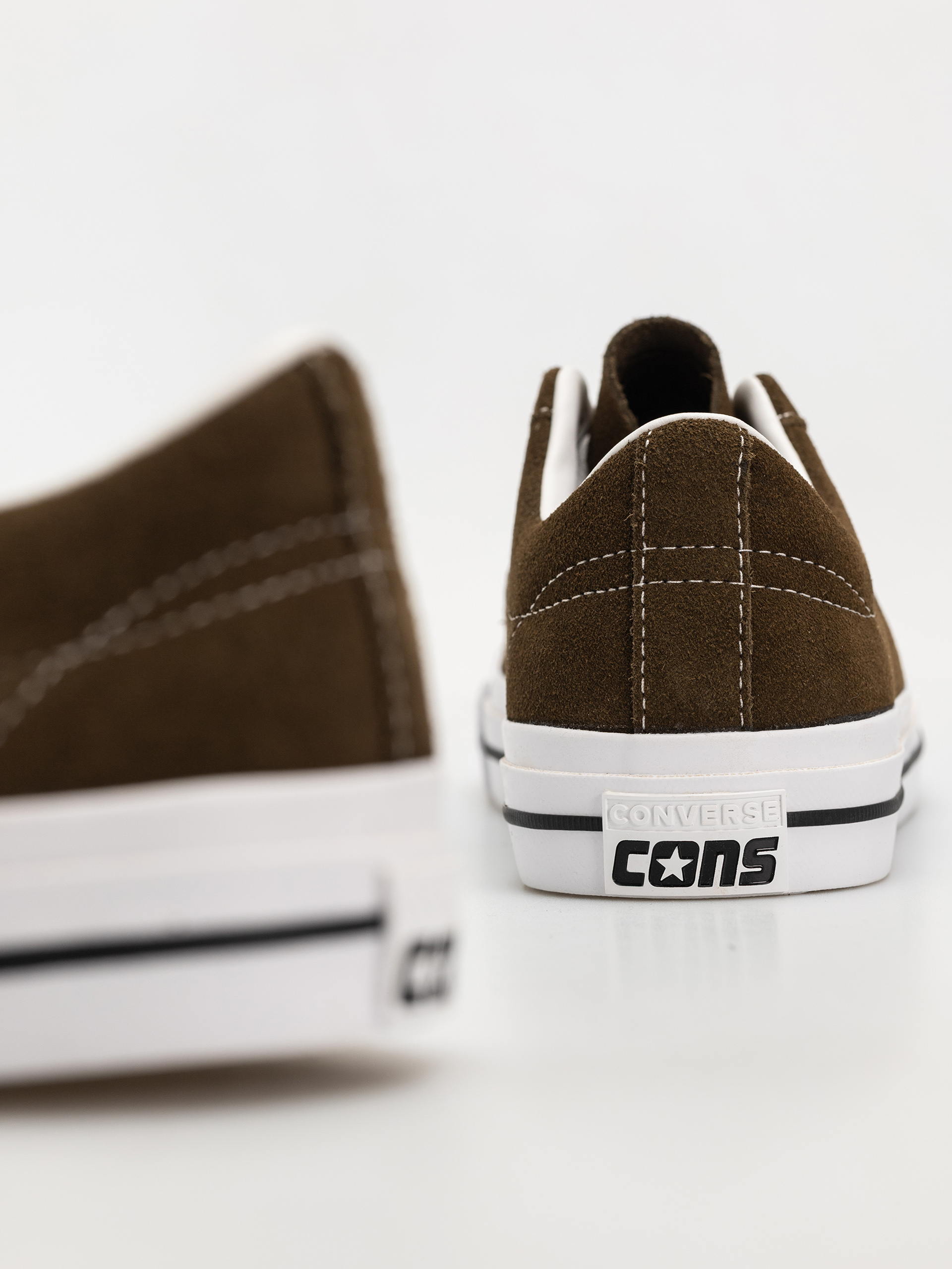 Converse Shoes One Star Pro (surplus olive/olive/white)