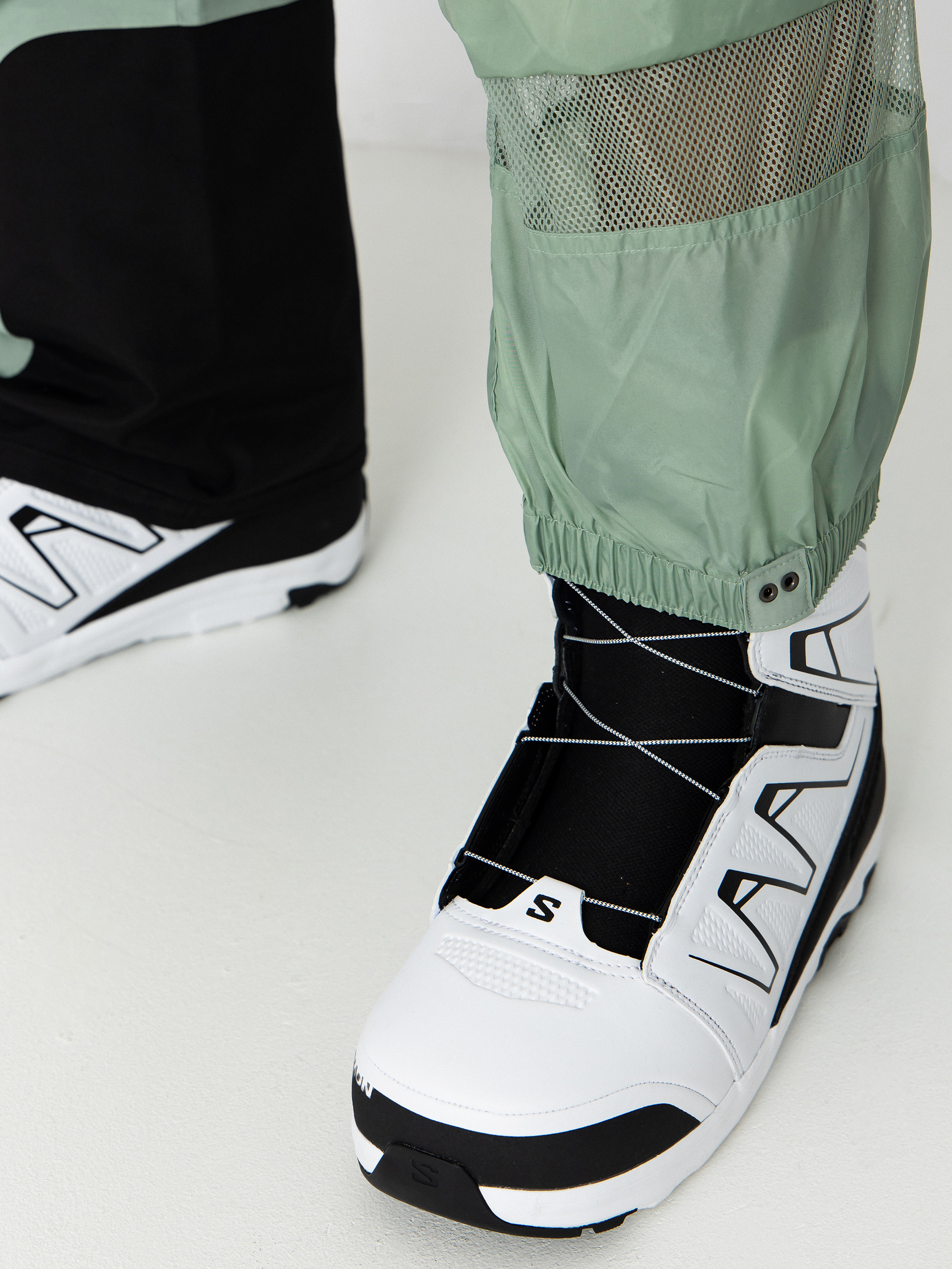 Mens The North Face Chakal Snowboard pants (slate moss)