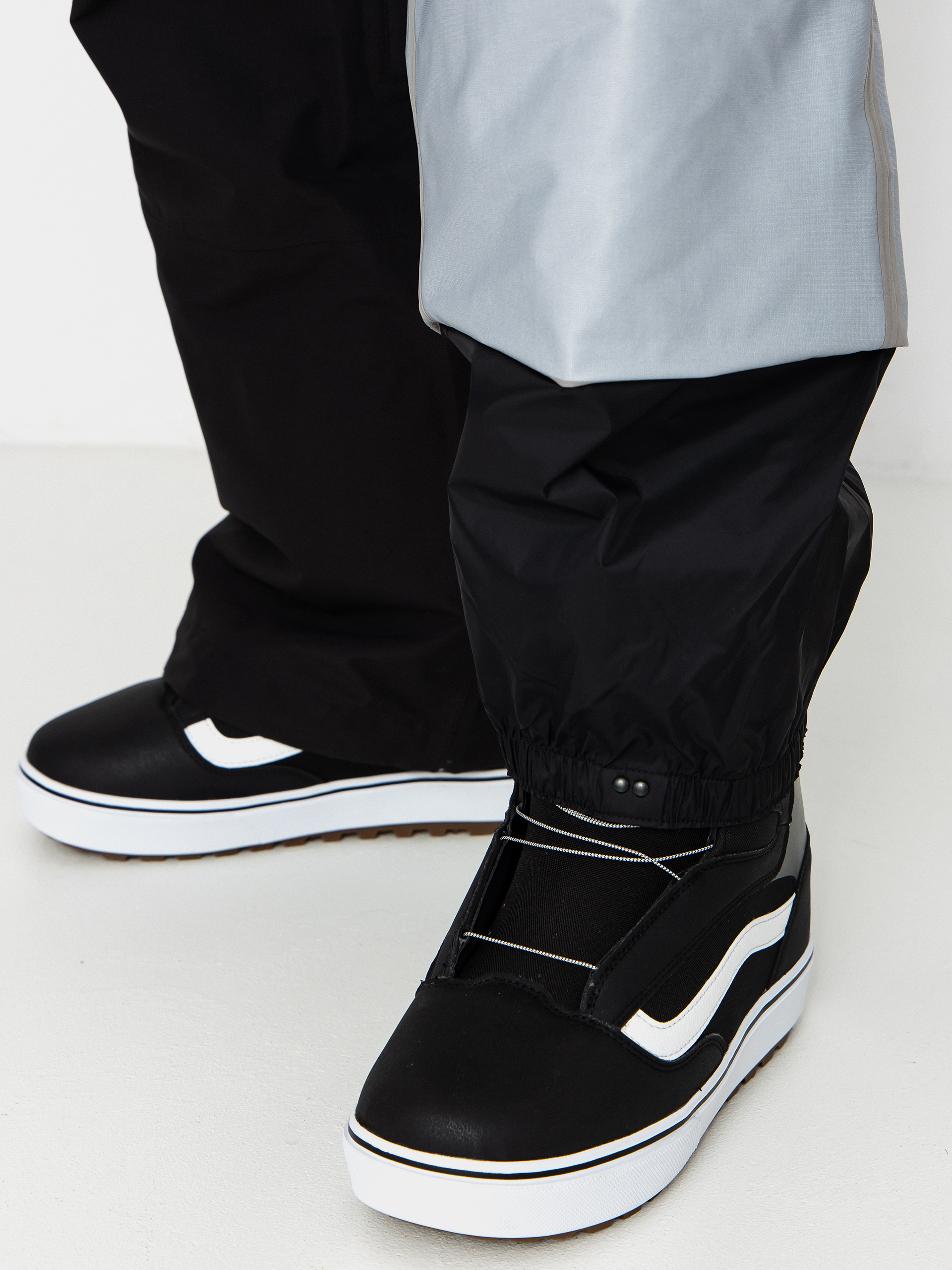 Herren Vans Deep Daze 3L Bib Snowboard Hose (black)