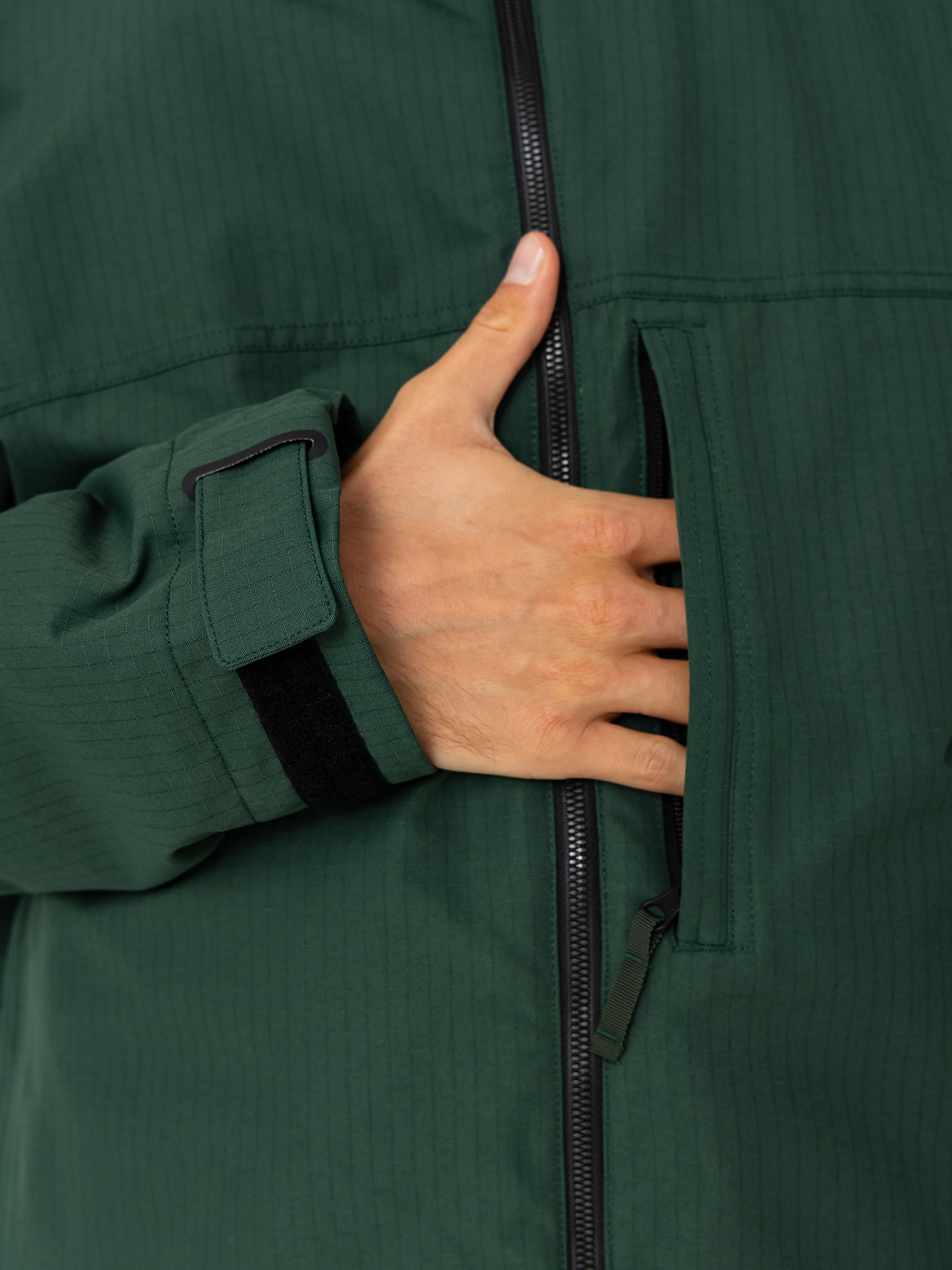 Mens 686 Snowboard jacket Dojo (moss green ripstop)