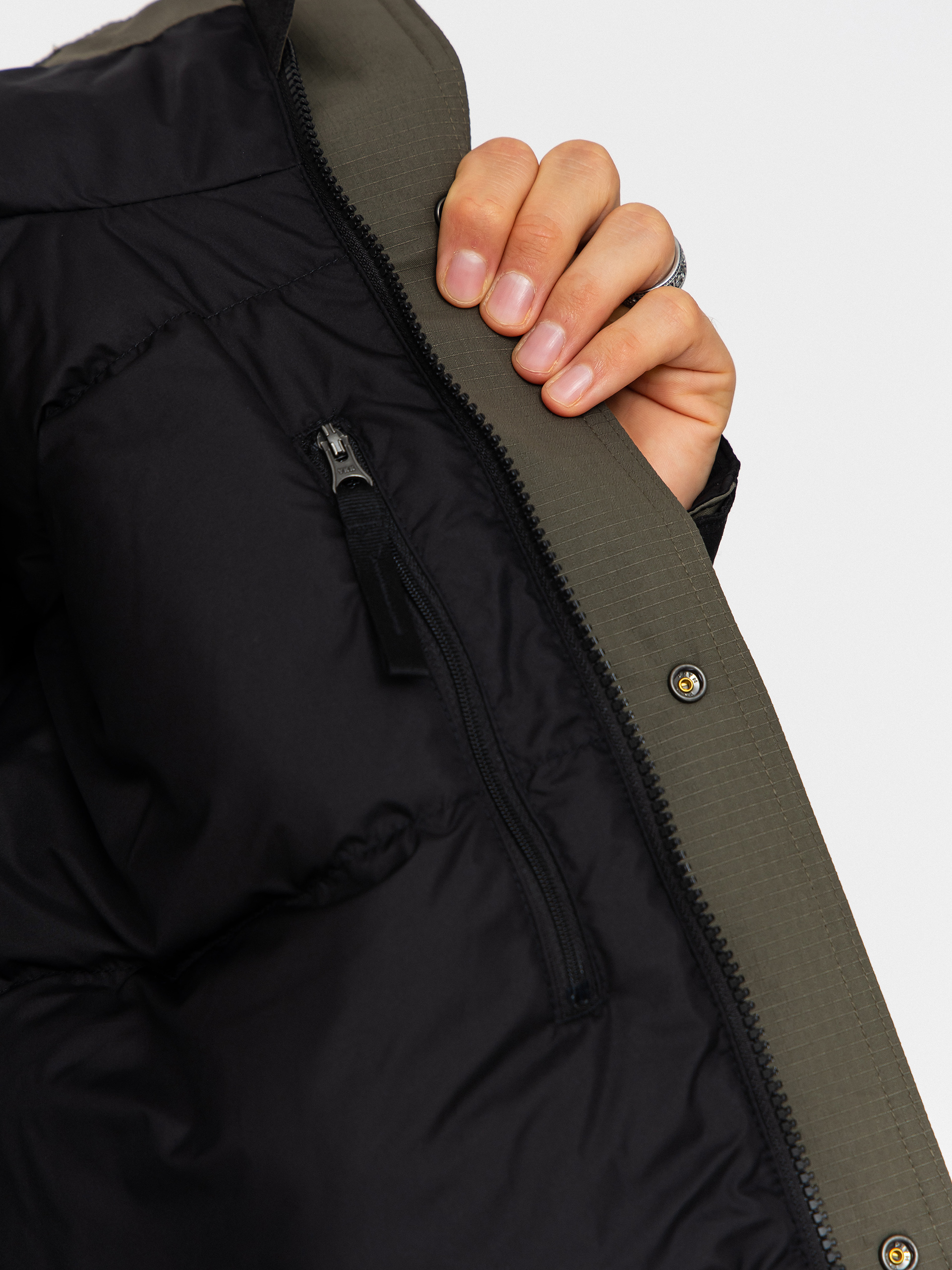 The North Face Jacke Mountain Down (new taupe green/tnf black)