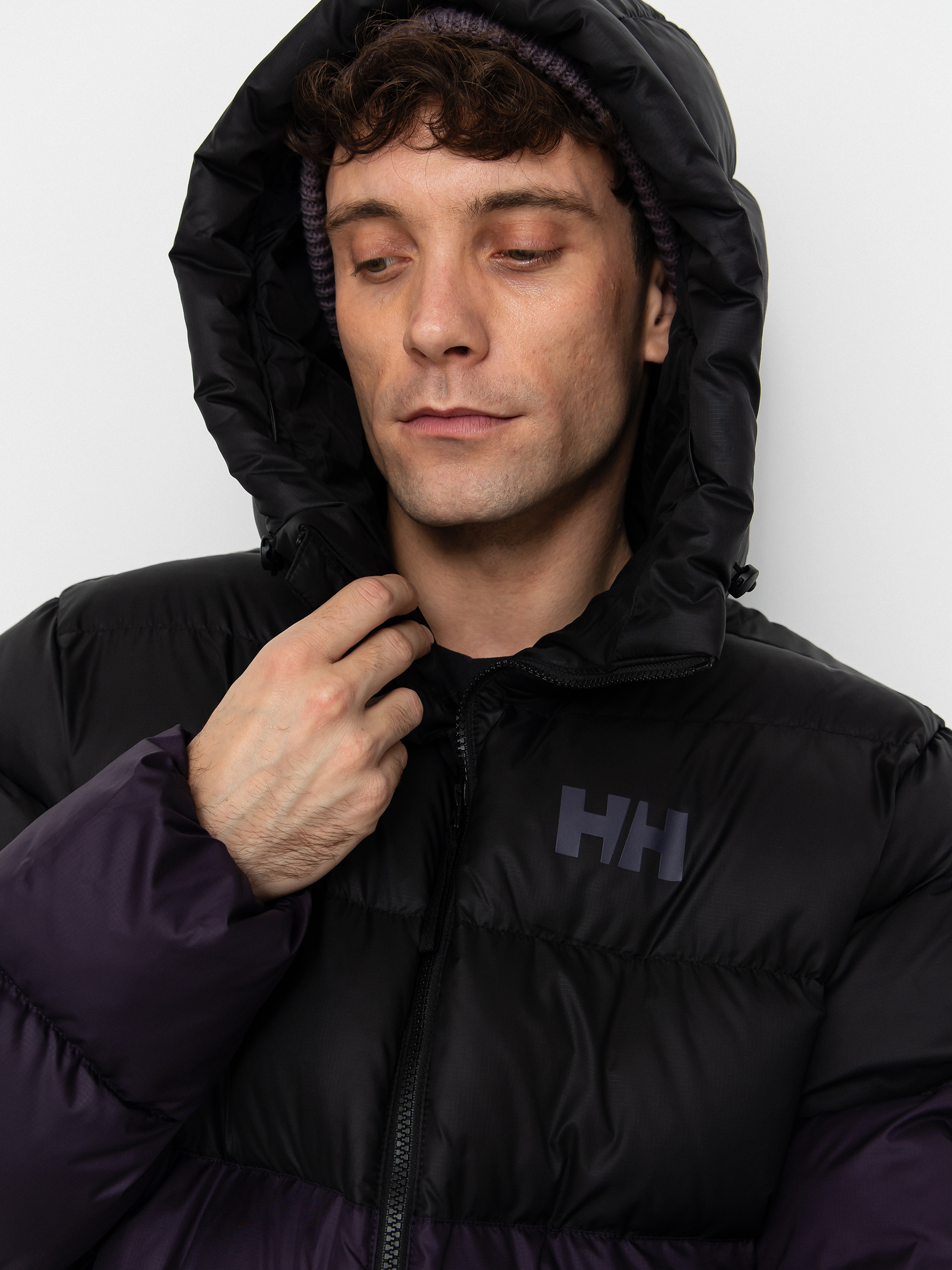 Helly Hansen Jacket Active Puffy (black grape)