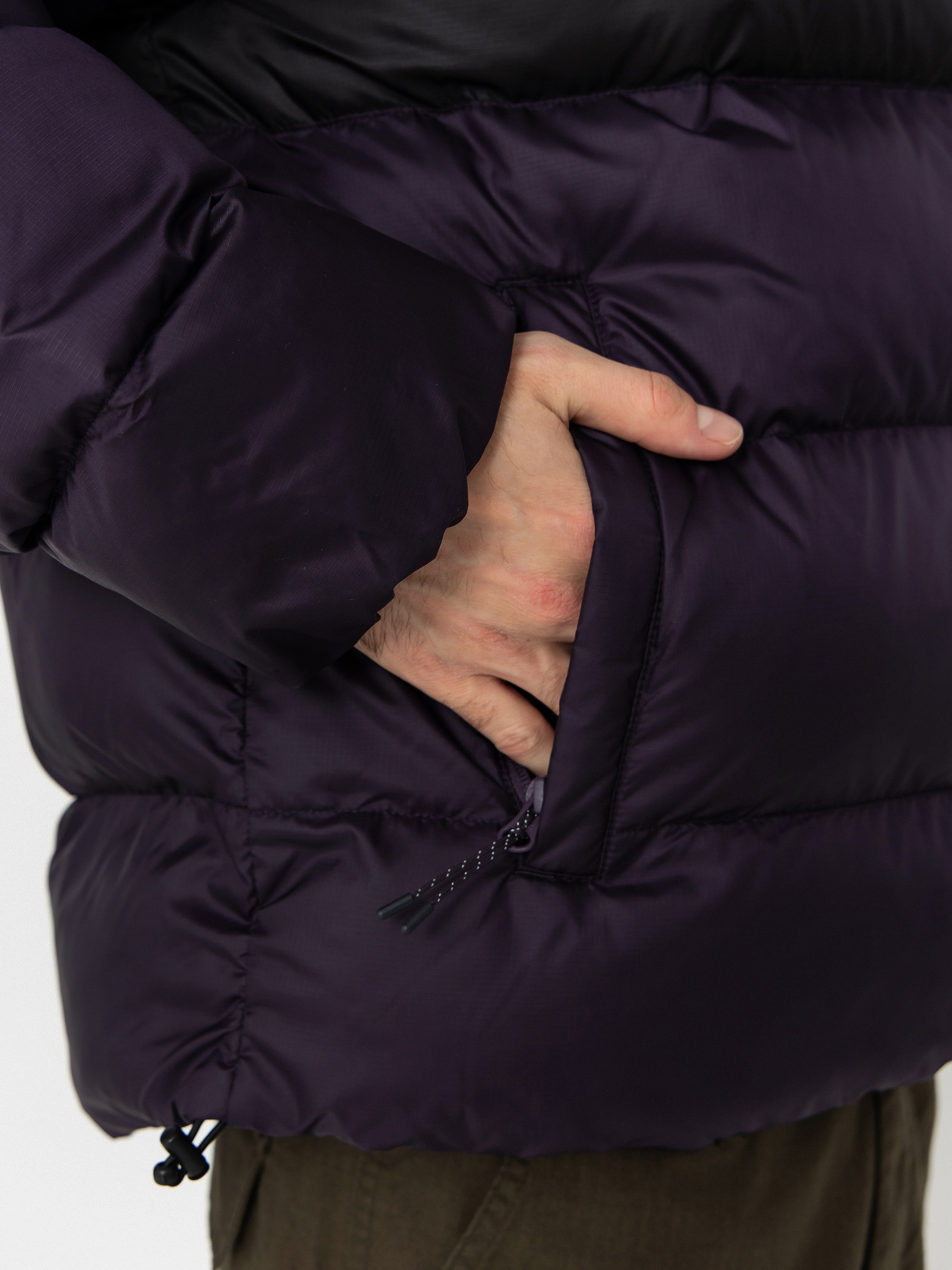 Helly Hansen Jacket Active Puffy (black grape)