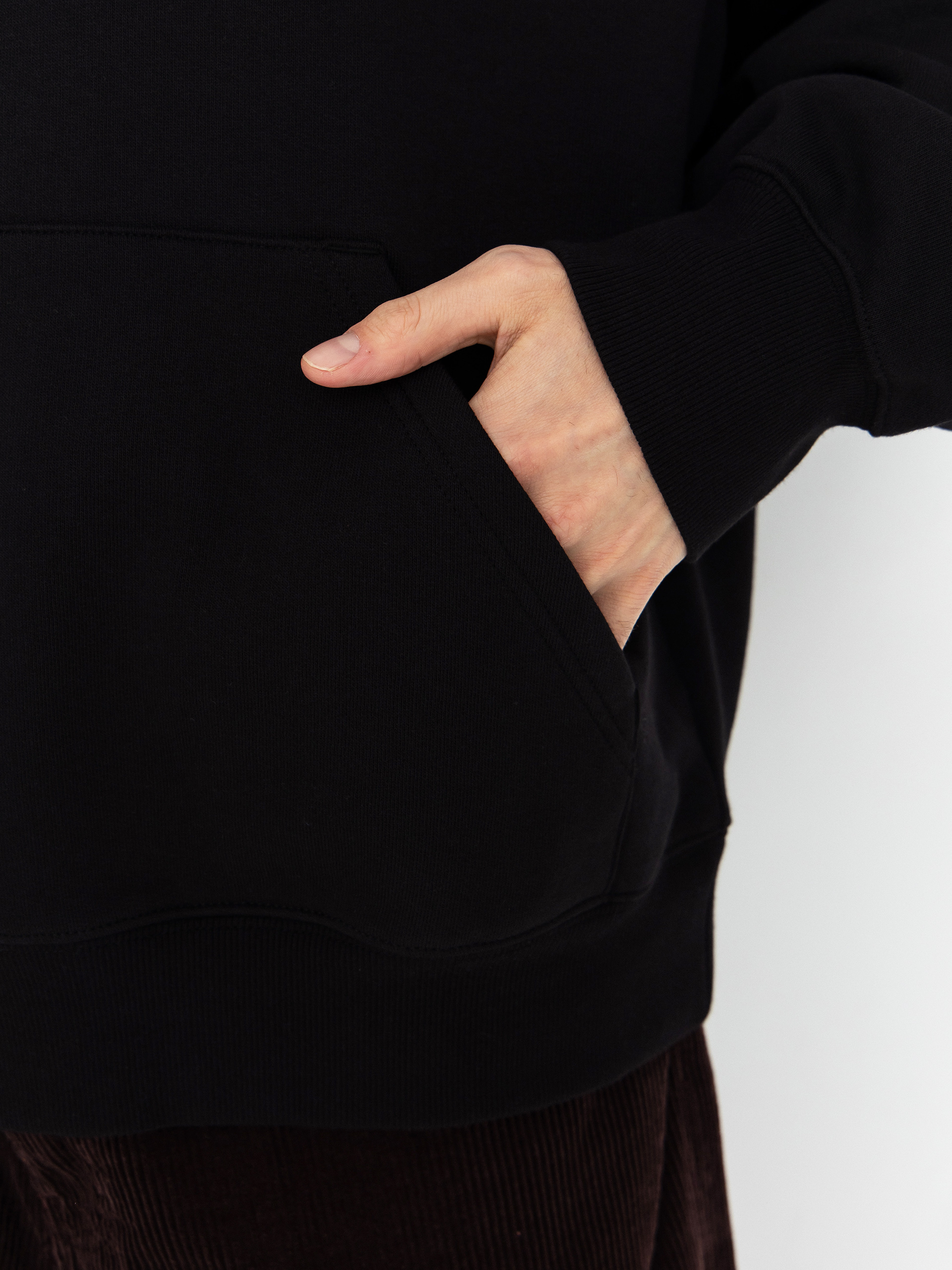 Carhartt WIP Caps HD Hoodie (black)