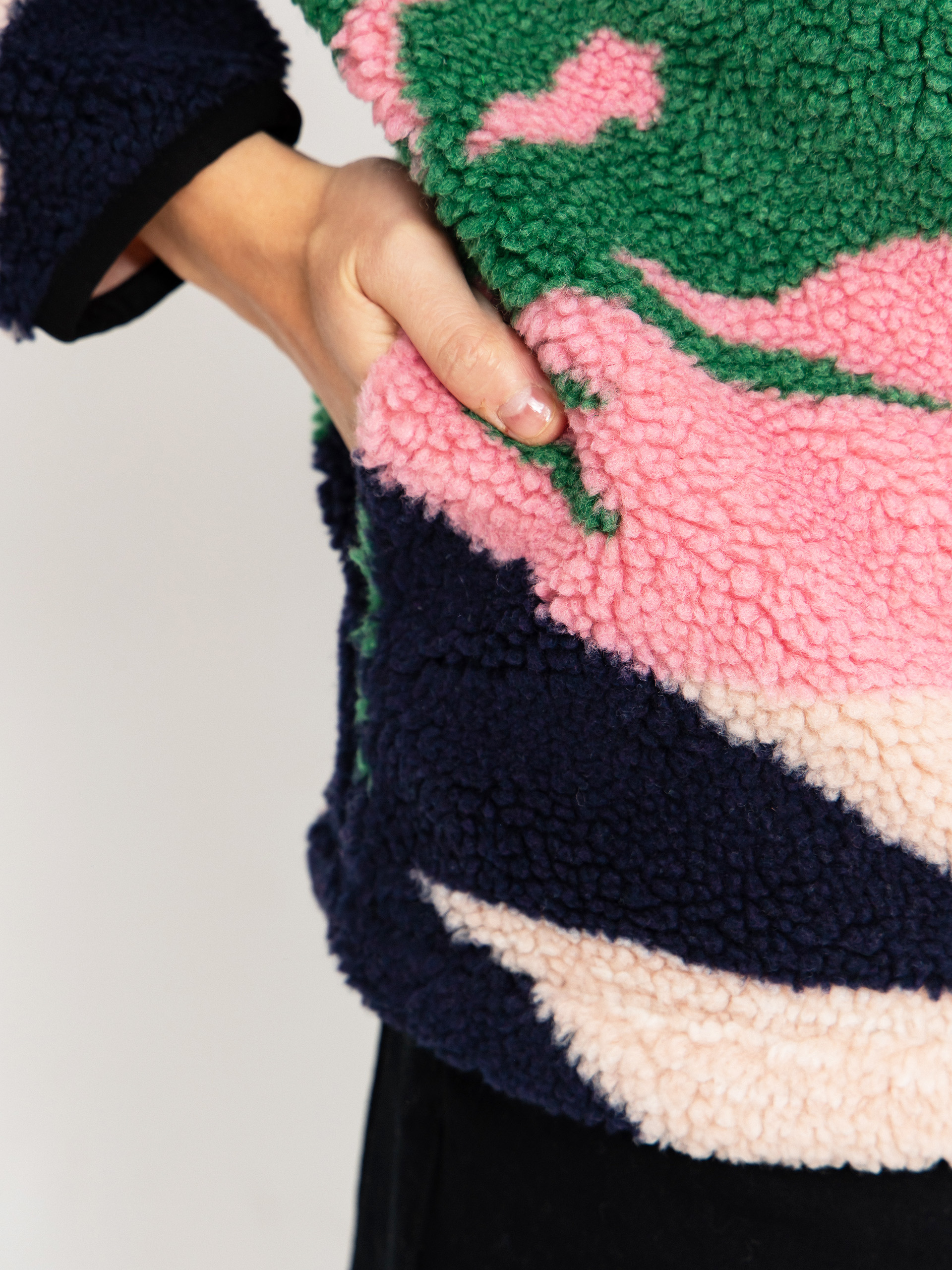 Womens Picture Nyss Fleece  (cloudy landscape women)