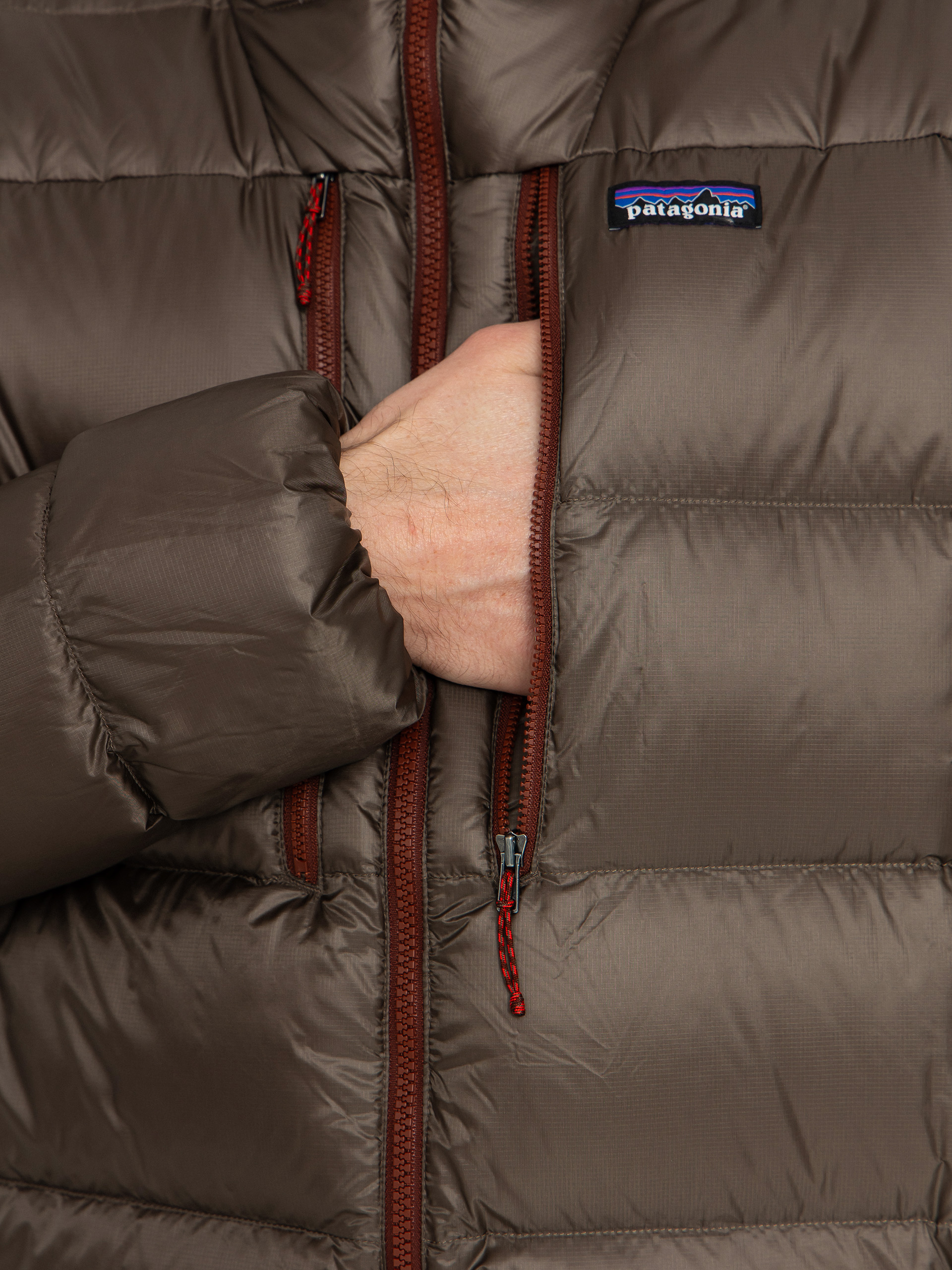 Patagonia フィッツロイダウンフーディ　Marlow Brown Patagonia Men's Fitz Roy Down Hoody - Marlow Brown – Outsiders