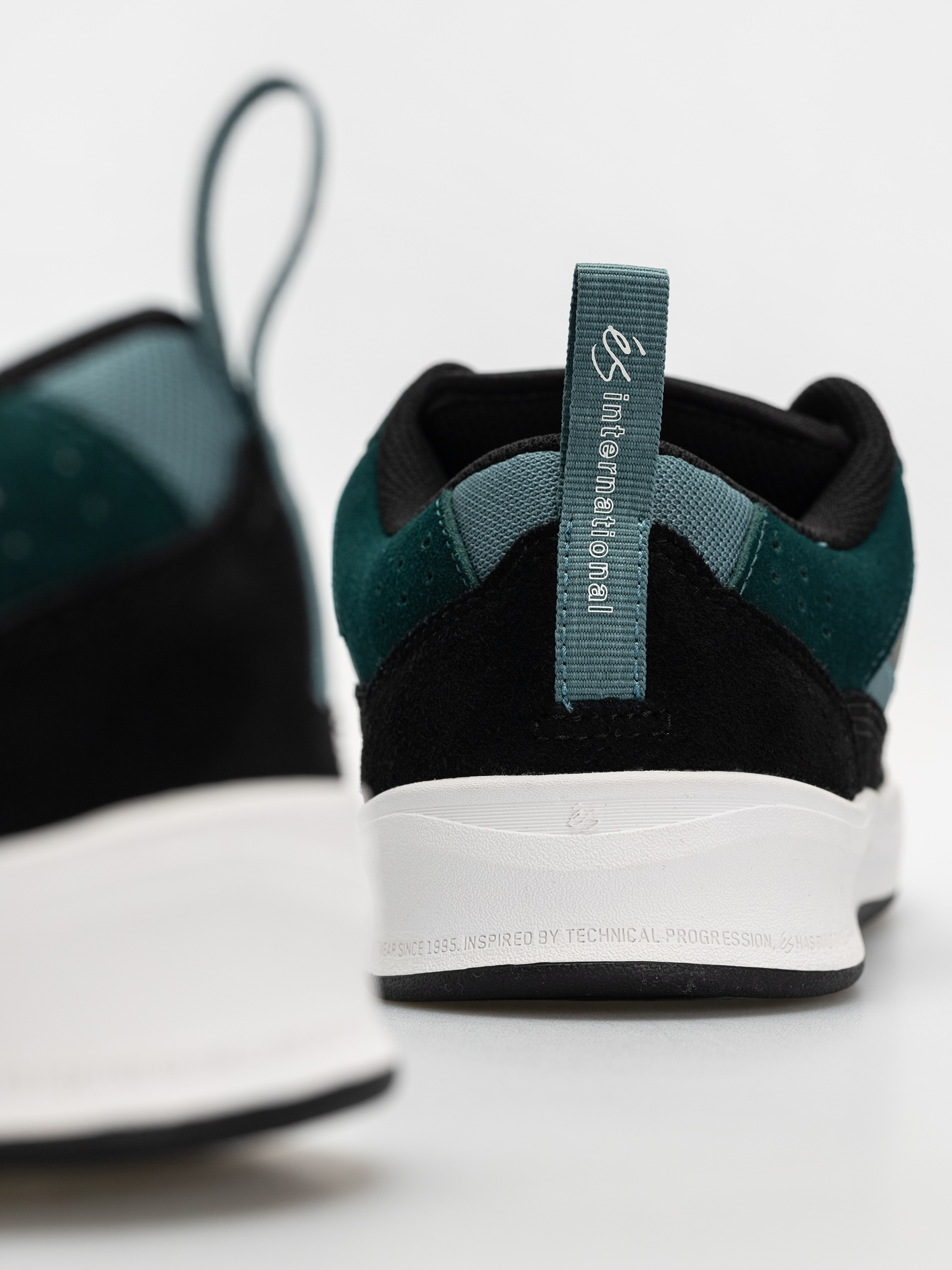 eS Swift 2.0 Shoes (black/green)