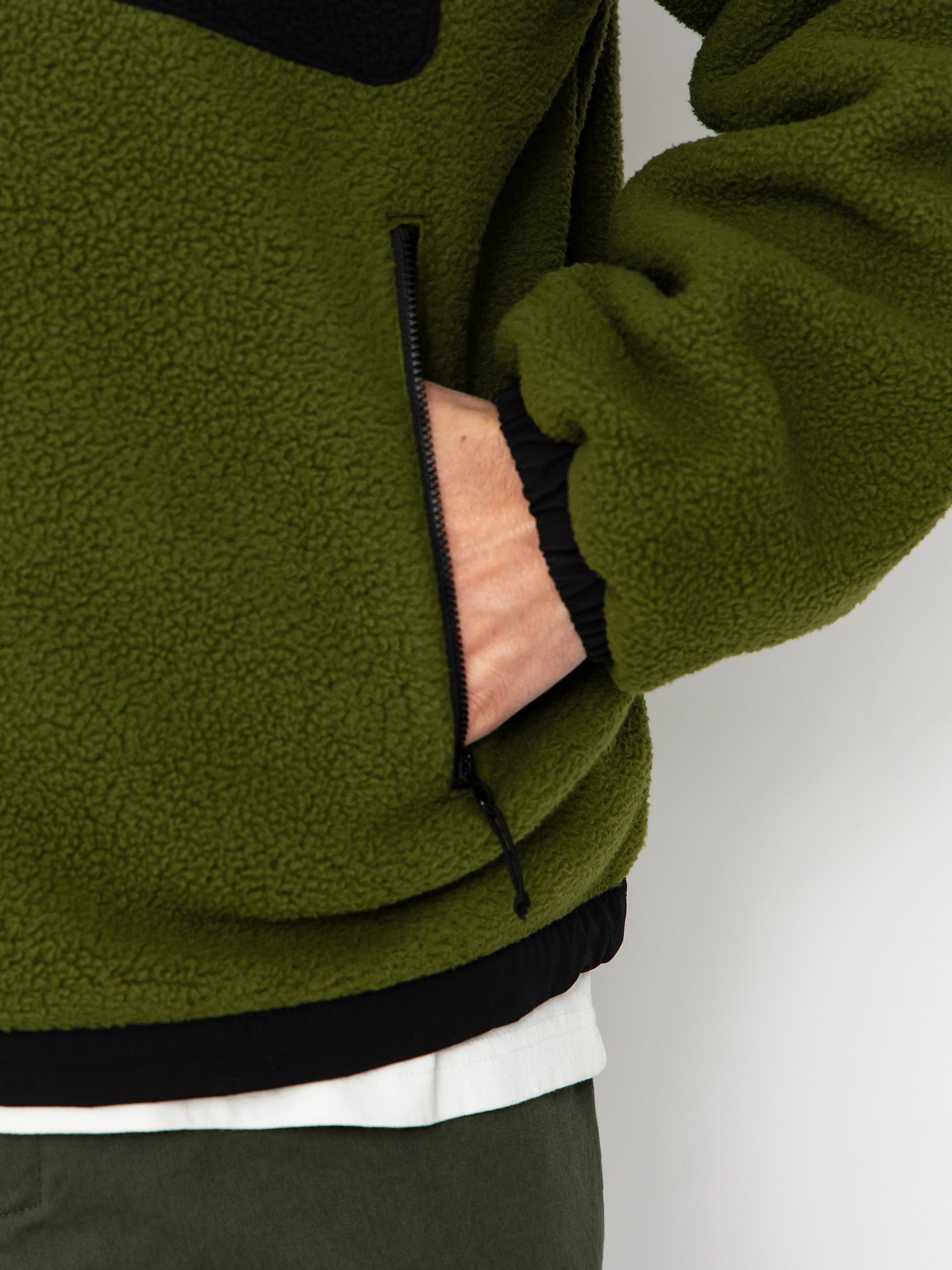 The North Face Jacket Yumiori Reversible (tnf black/woodland gree)