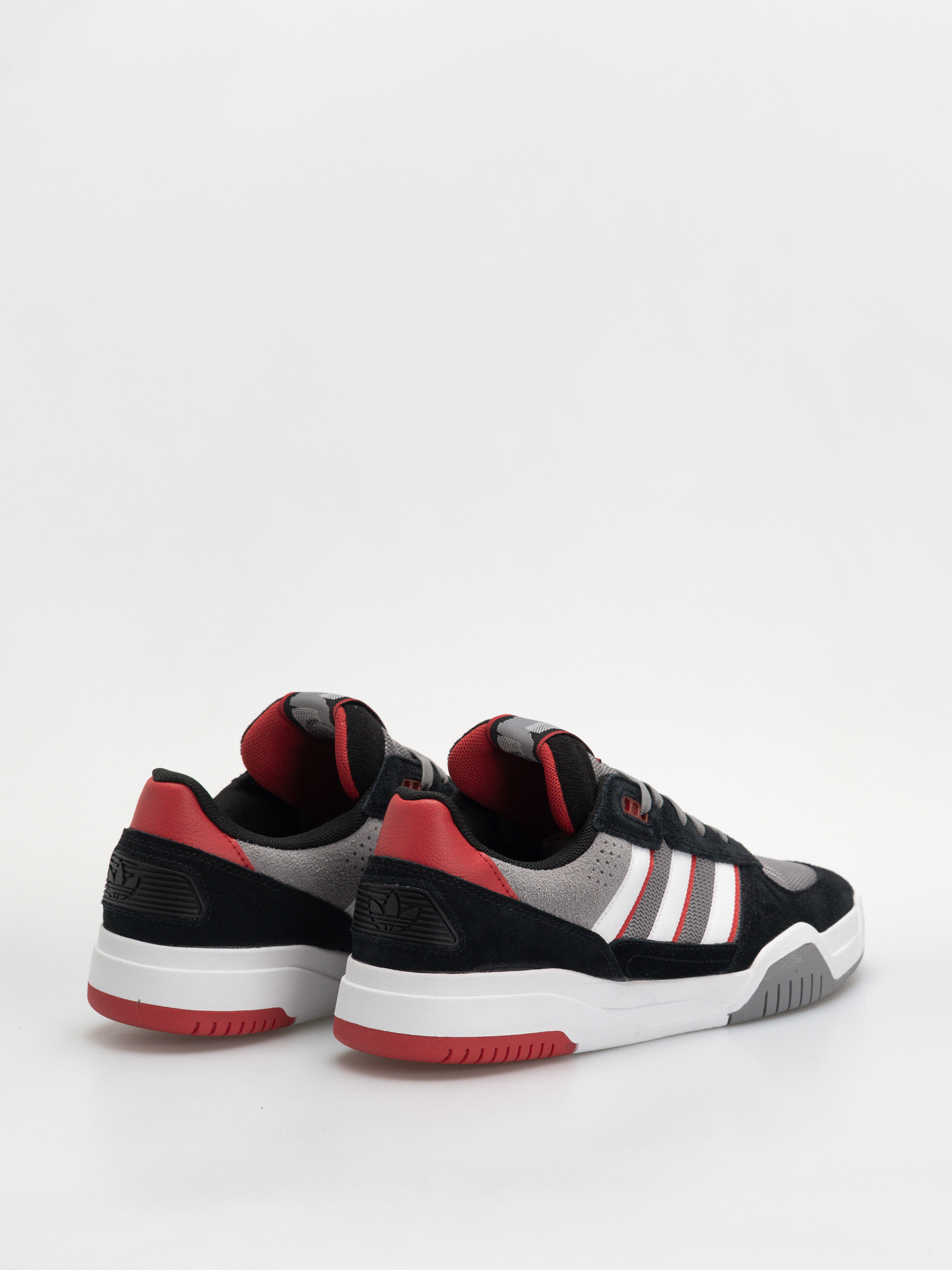 adidas Tekkira Cup Schuhe (cblack/ftwwht/betsca)