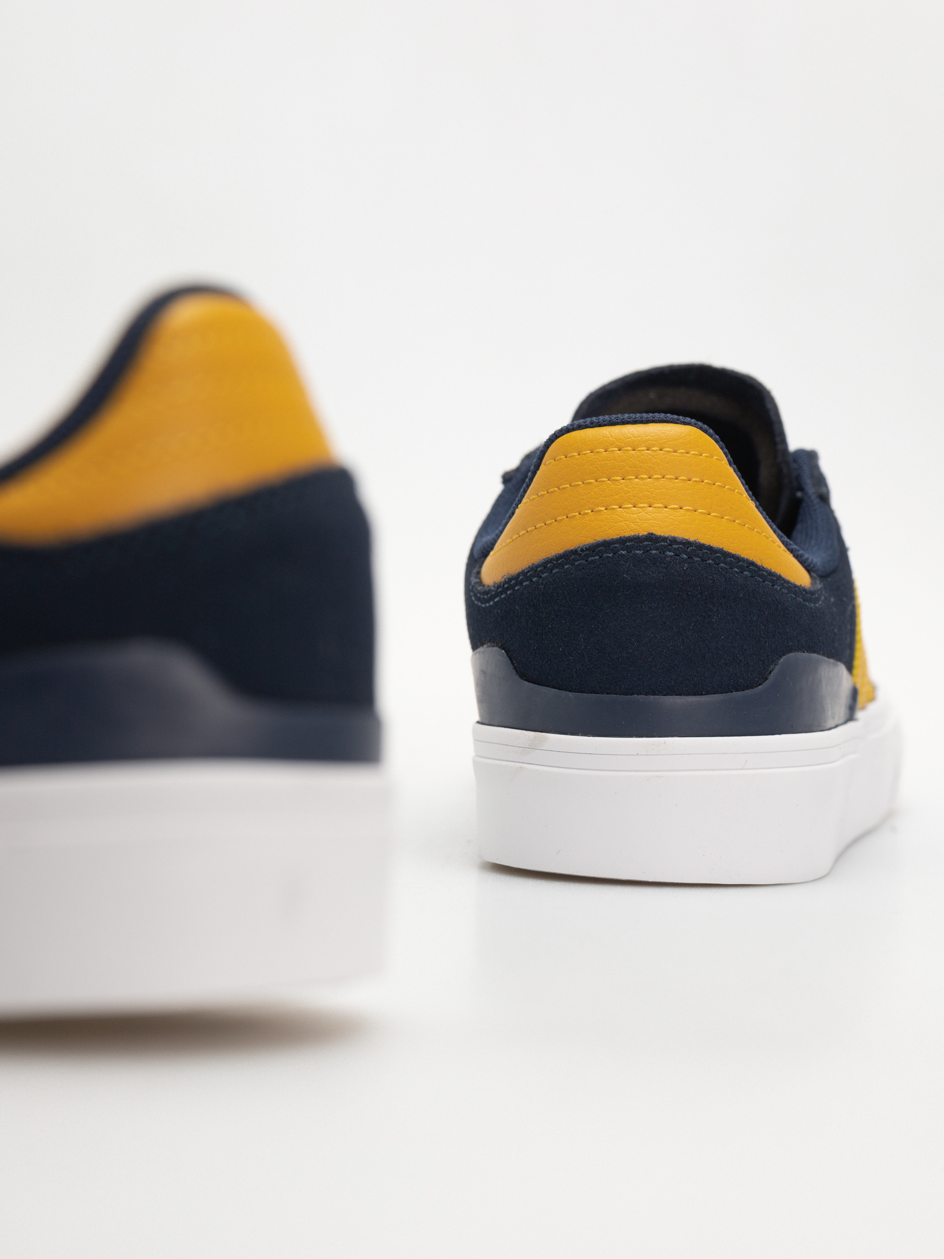 adidas Busenitz Vulc II Shoes (conavy/preyel/ftwwht)