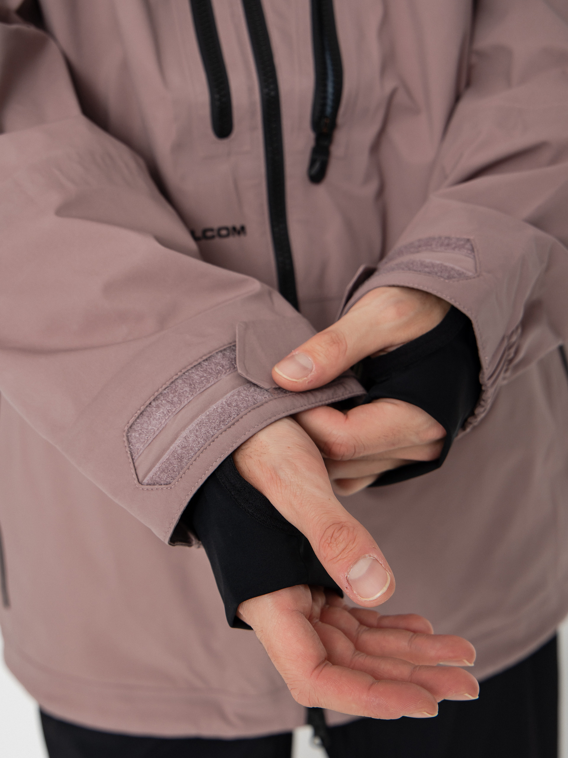 Herren Volcom Guch Stretch Gore Snowboard Jacke (mauve)