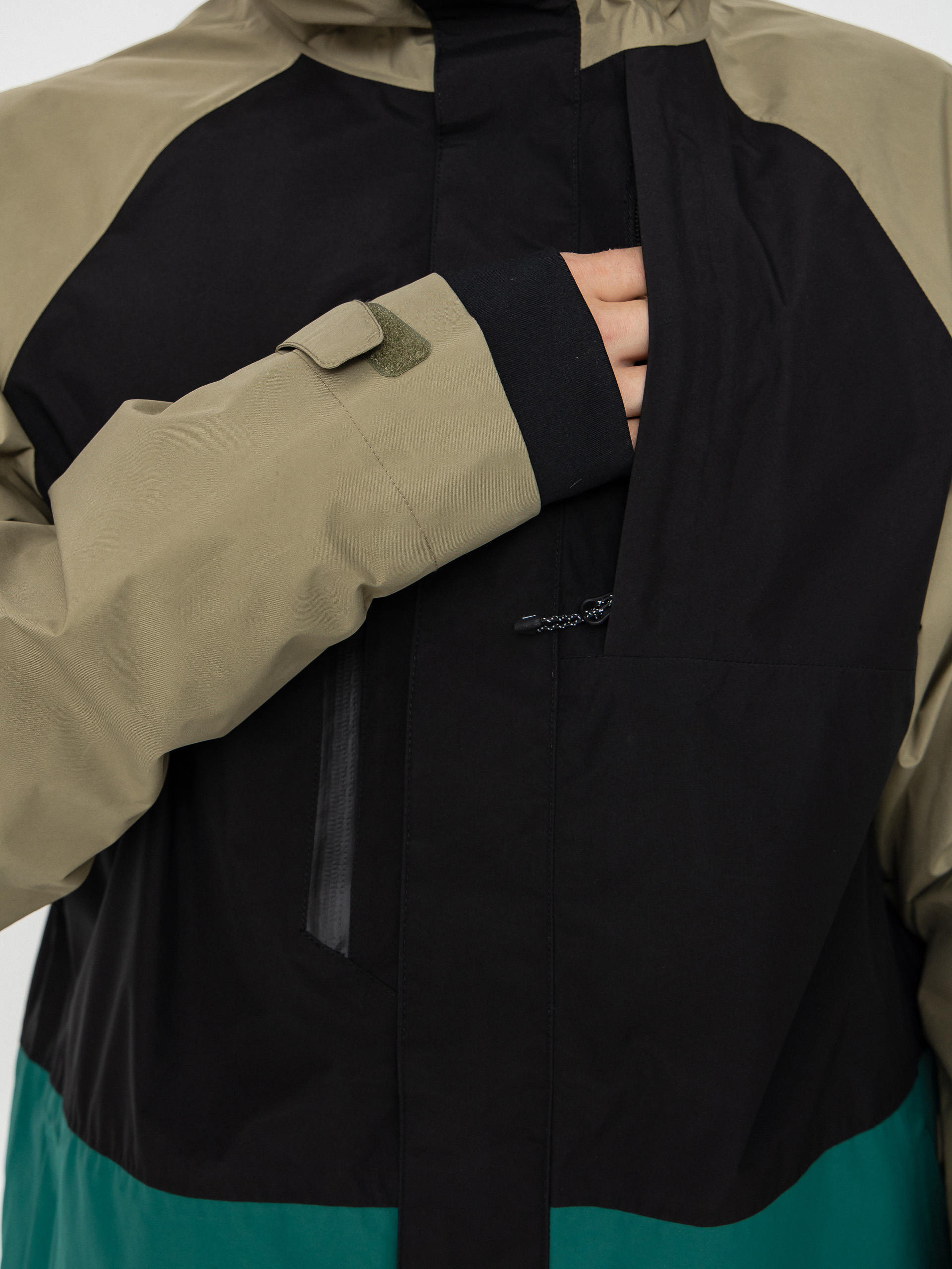 Mens 686 Snowboard jacket Gore-TeX Core (sage colorblock)