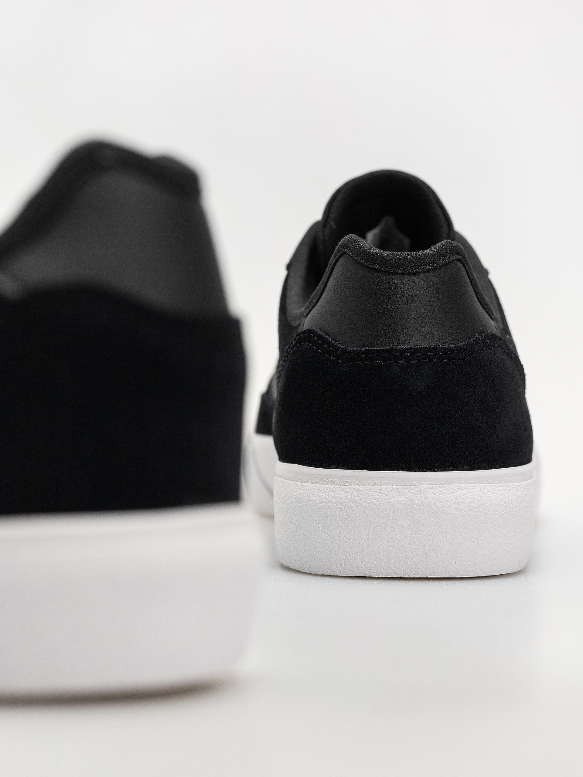 adidas Court Tns Premiere Schuhe (cblack/cblack/ftwwht)