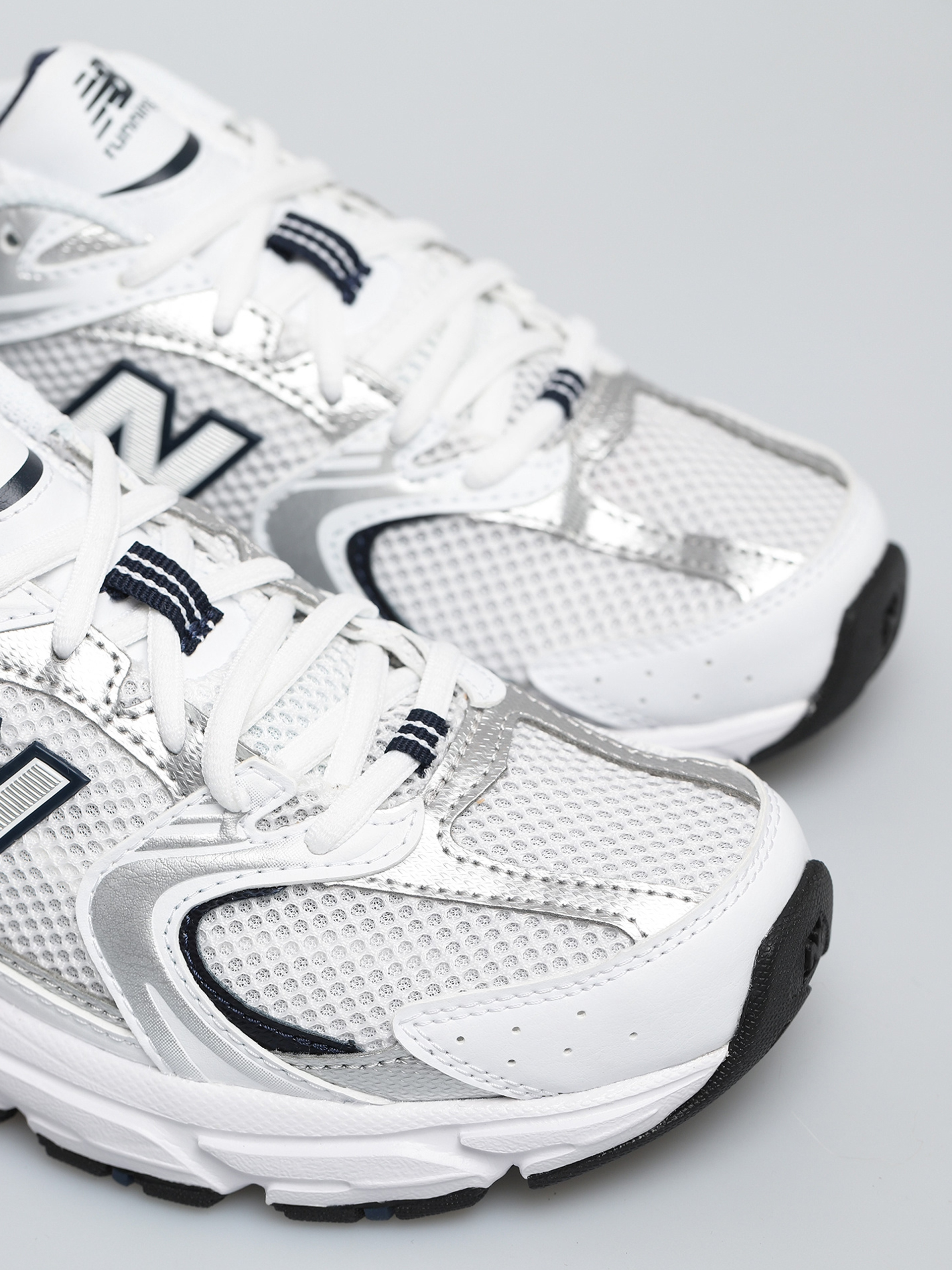 New Balance 530 Shoes (white/blue)